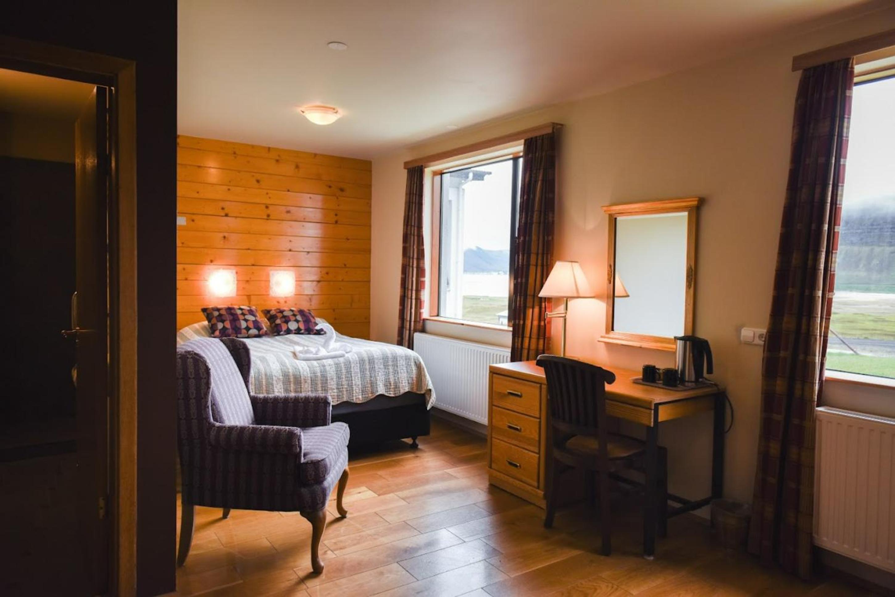 Superior Double Room with a Sea View - Photo 6