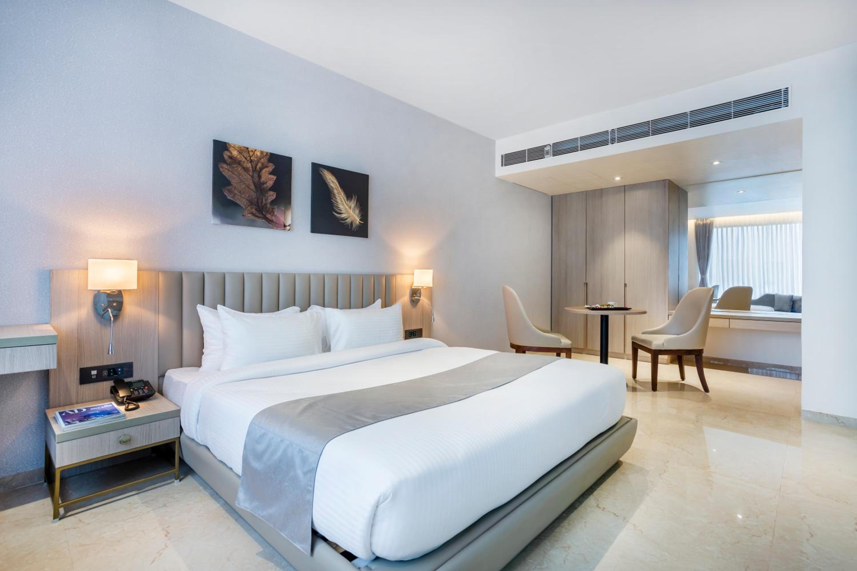 Deluxe Junior Suite