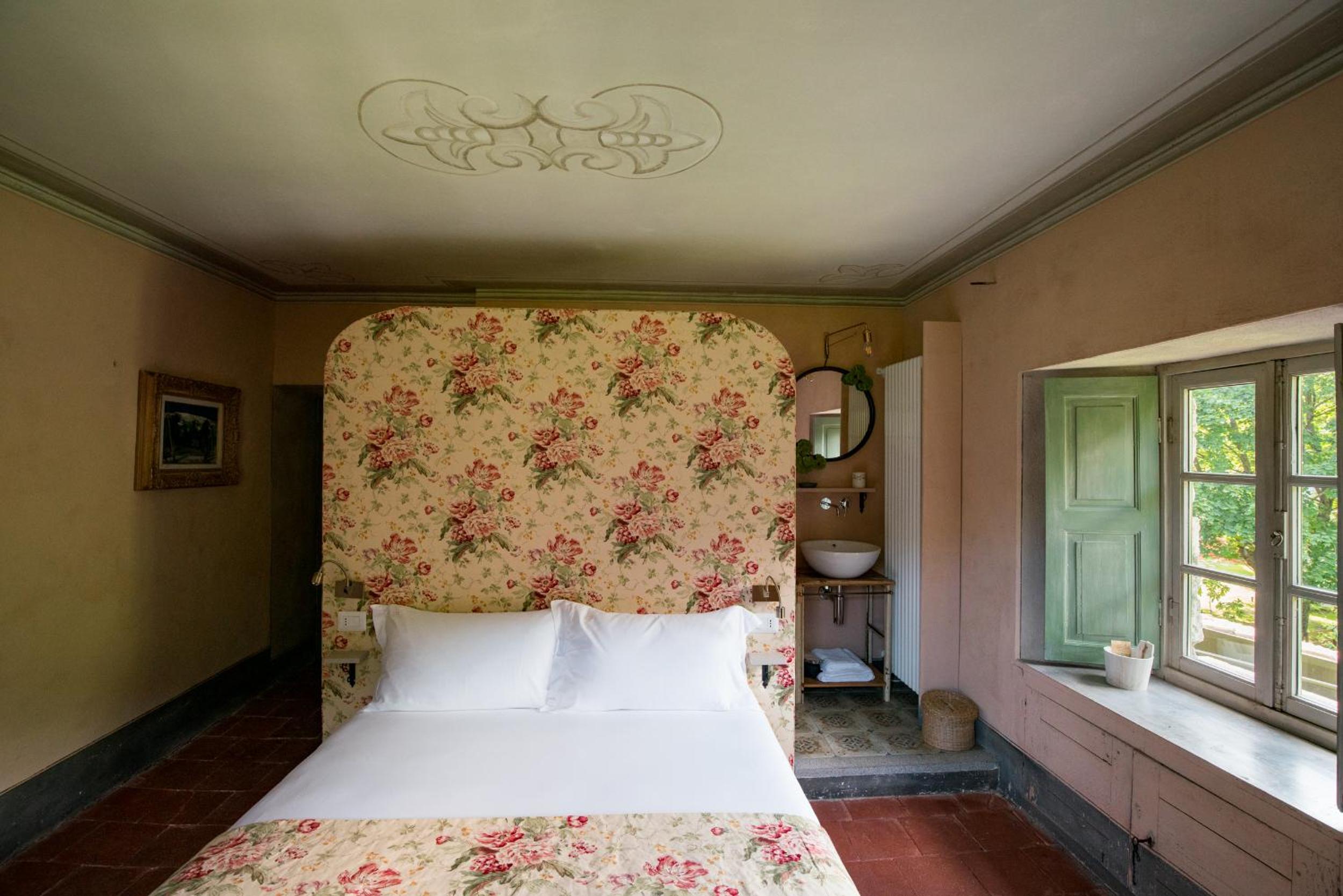 Standard Double Room - Photo 3