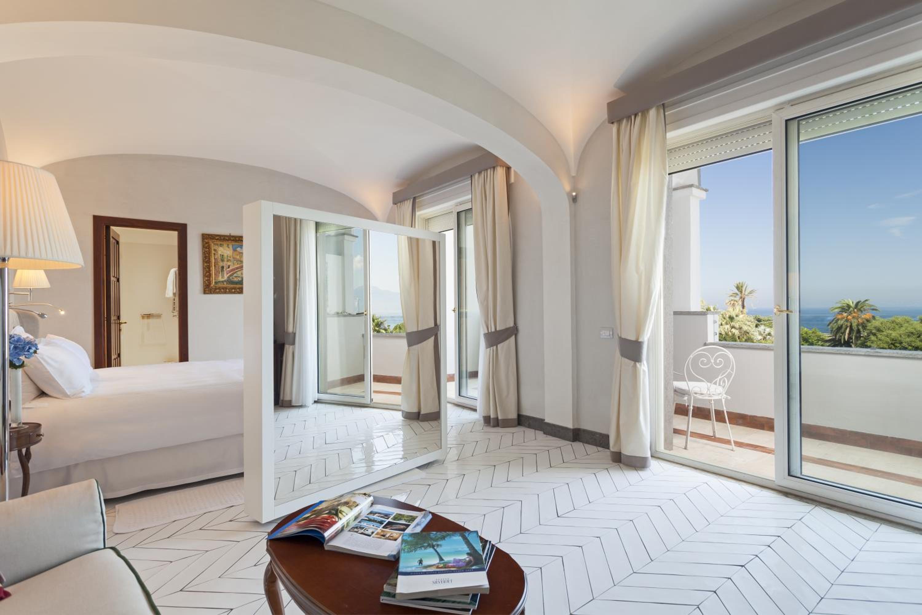 Junior Suite with Sea View