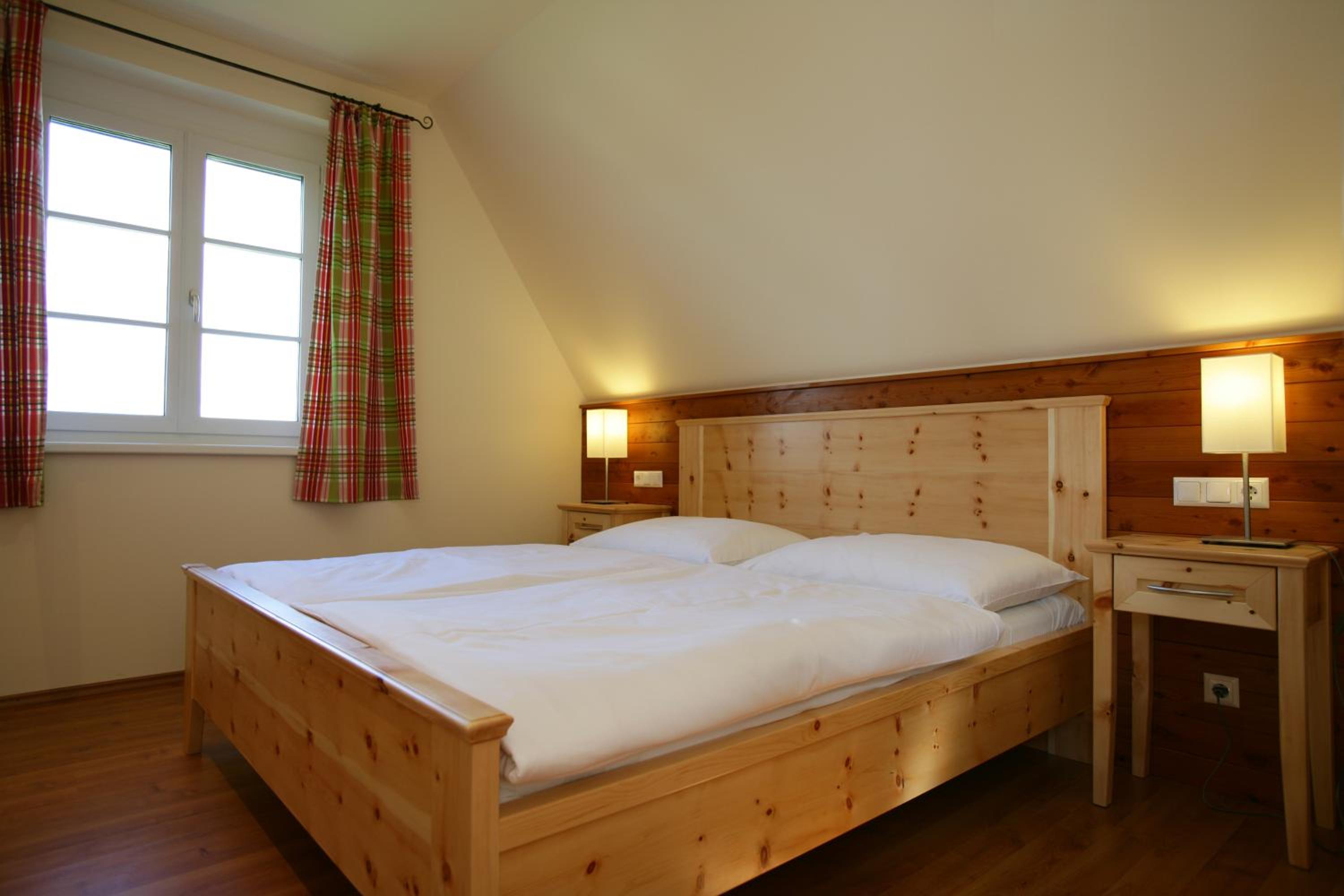 Deluxe Suite with Balcony photo 3
