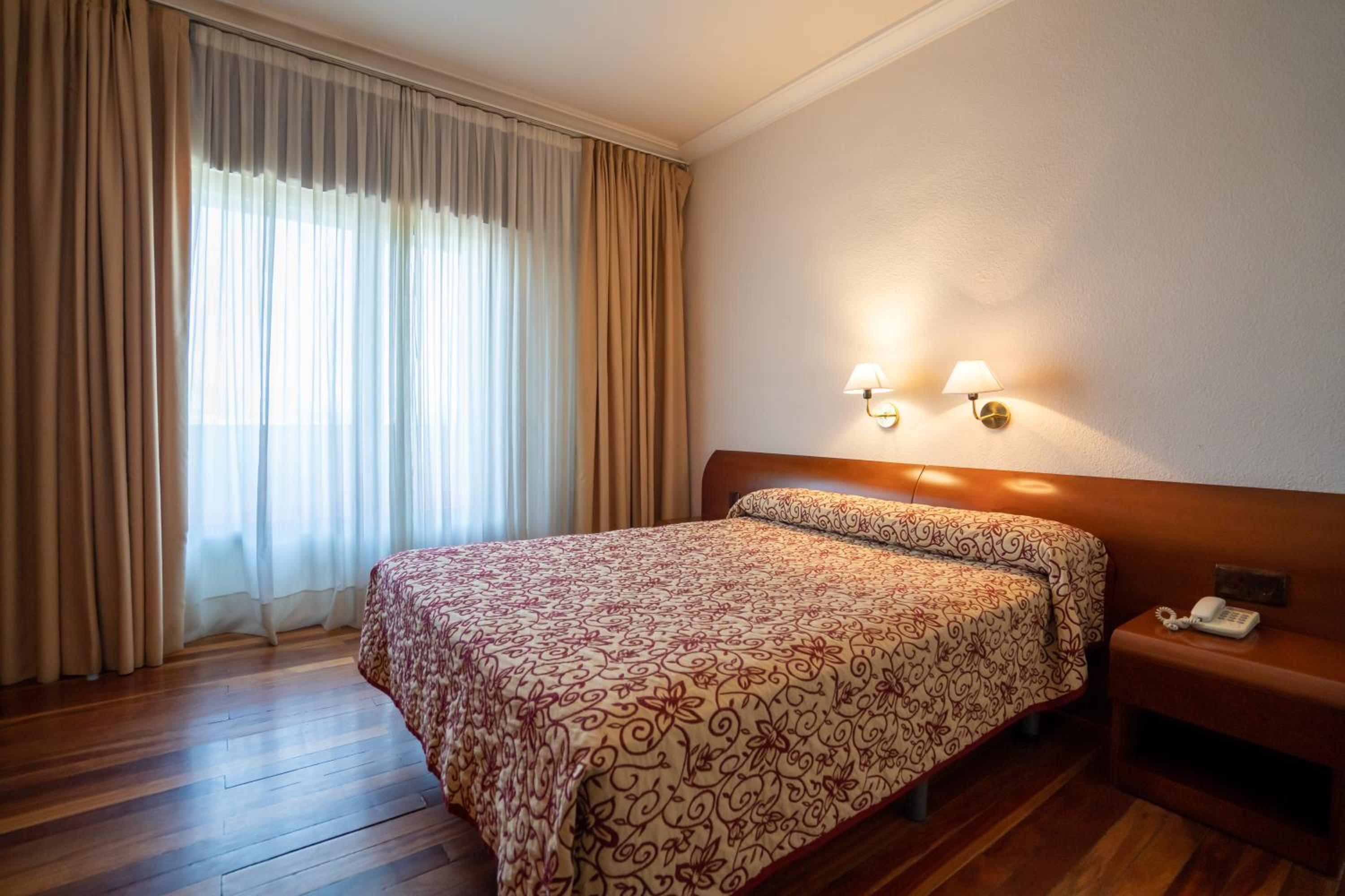 Double Room - Photo 3