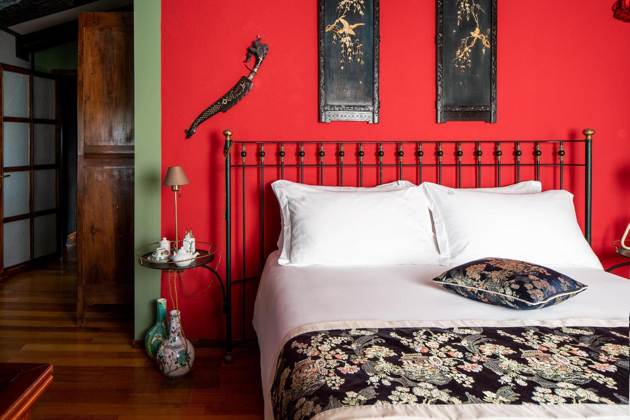 Triple Room with Bath - Photo 8