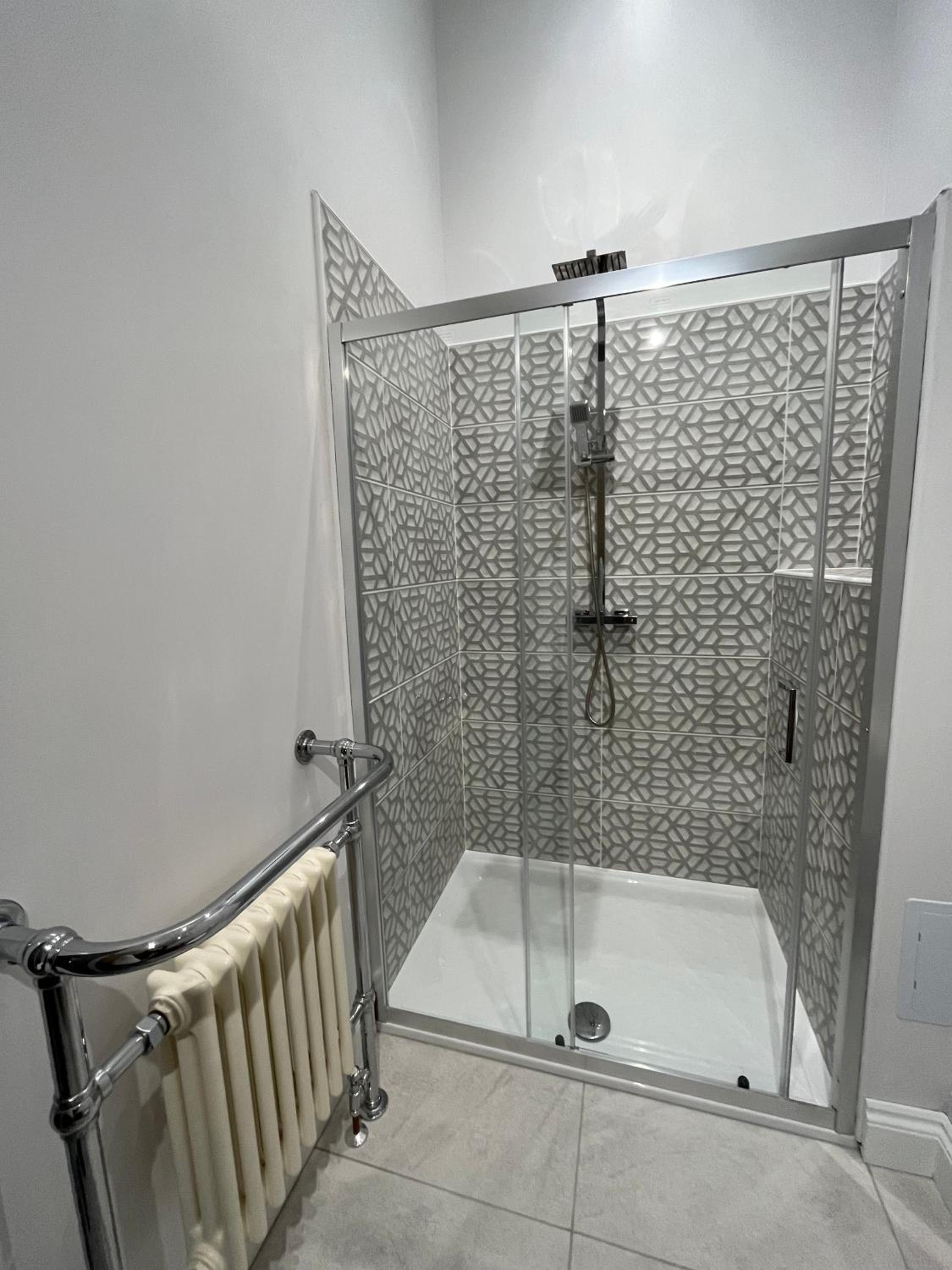 Three-Bedroom House - Photo 19