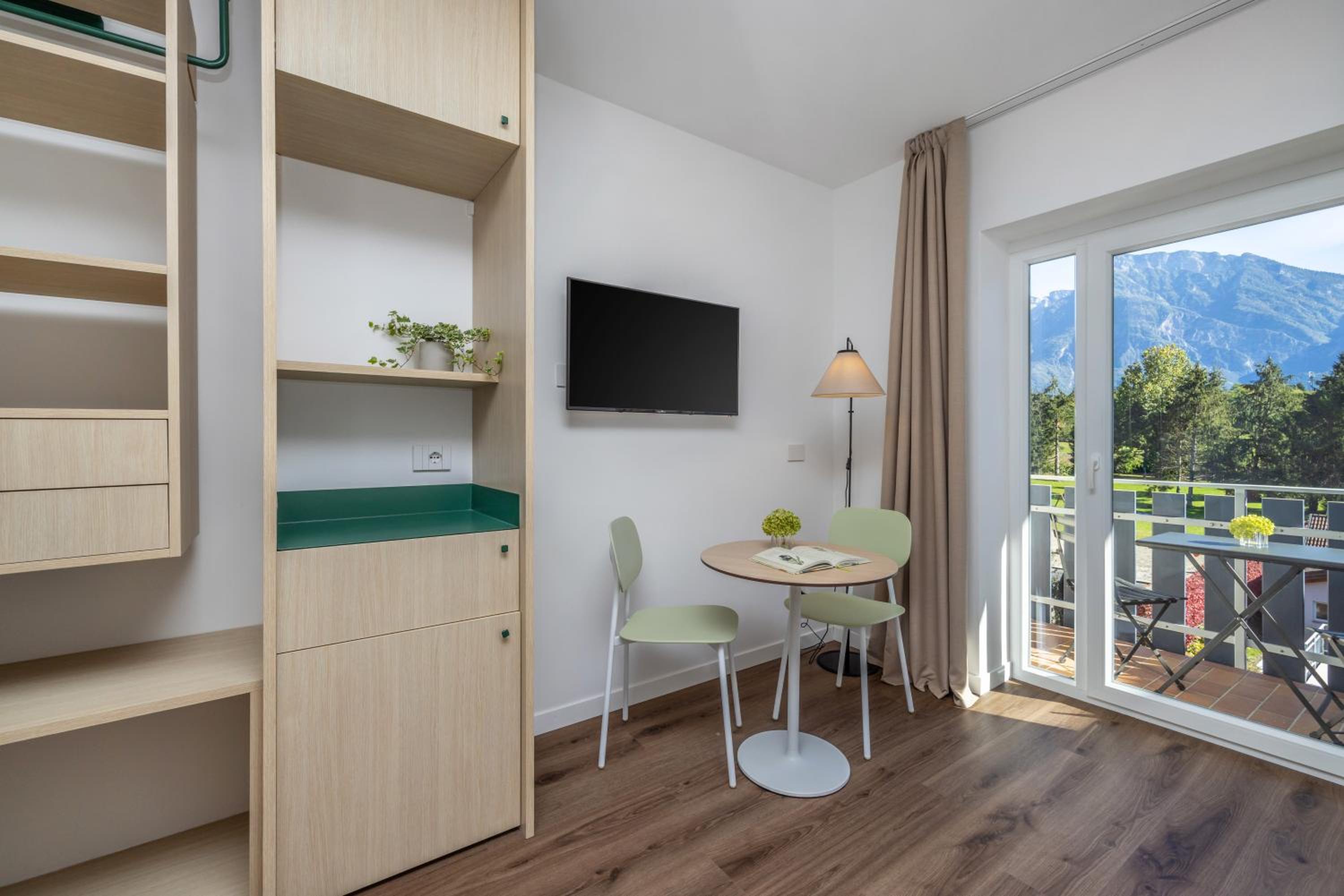 Double Room with Mountain View - Photo 4