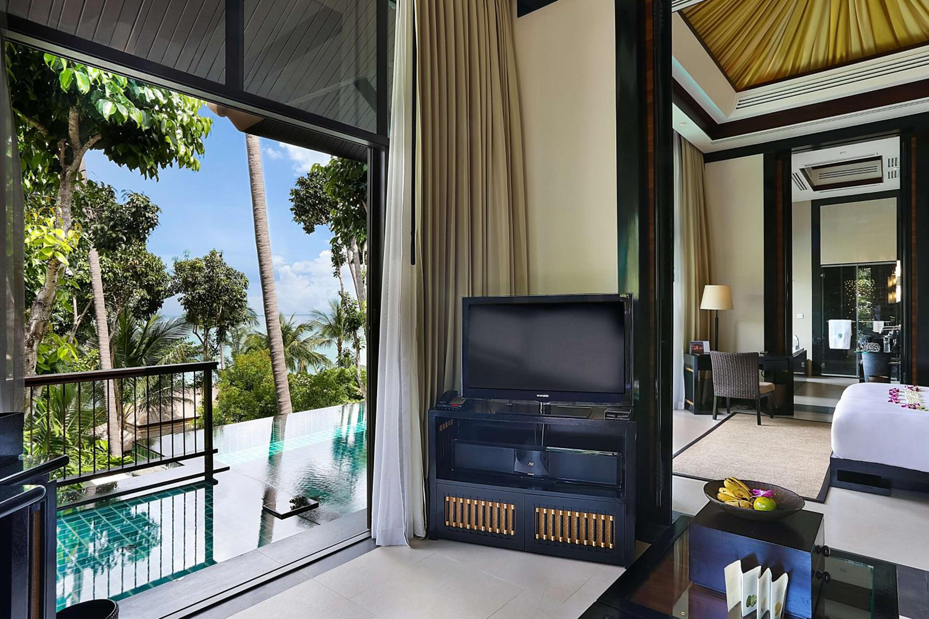 Partial Ocean View Pool Villa - Photo 3