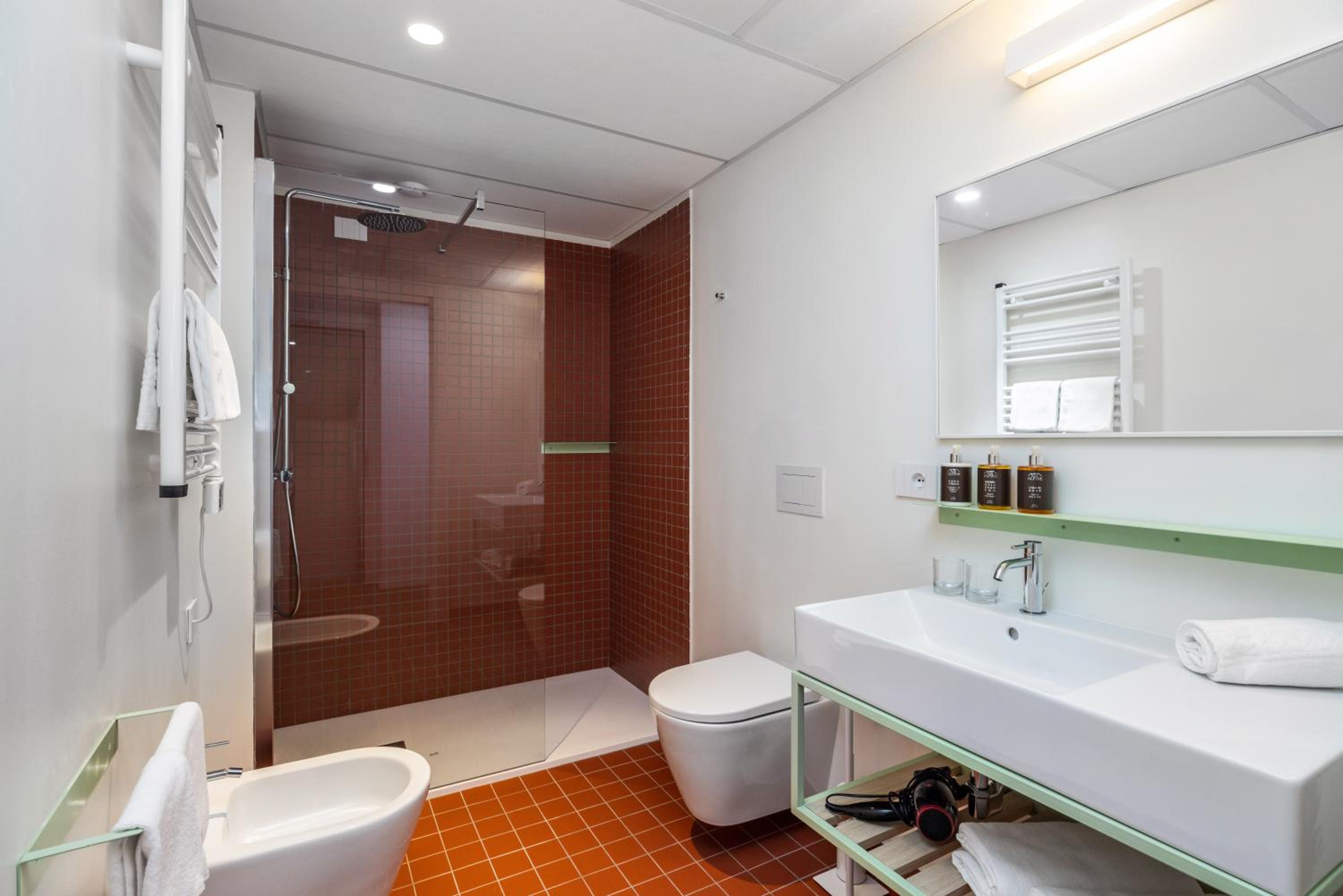Deluxe Double Room - Photo 2