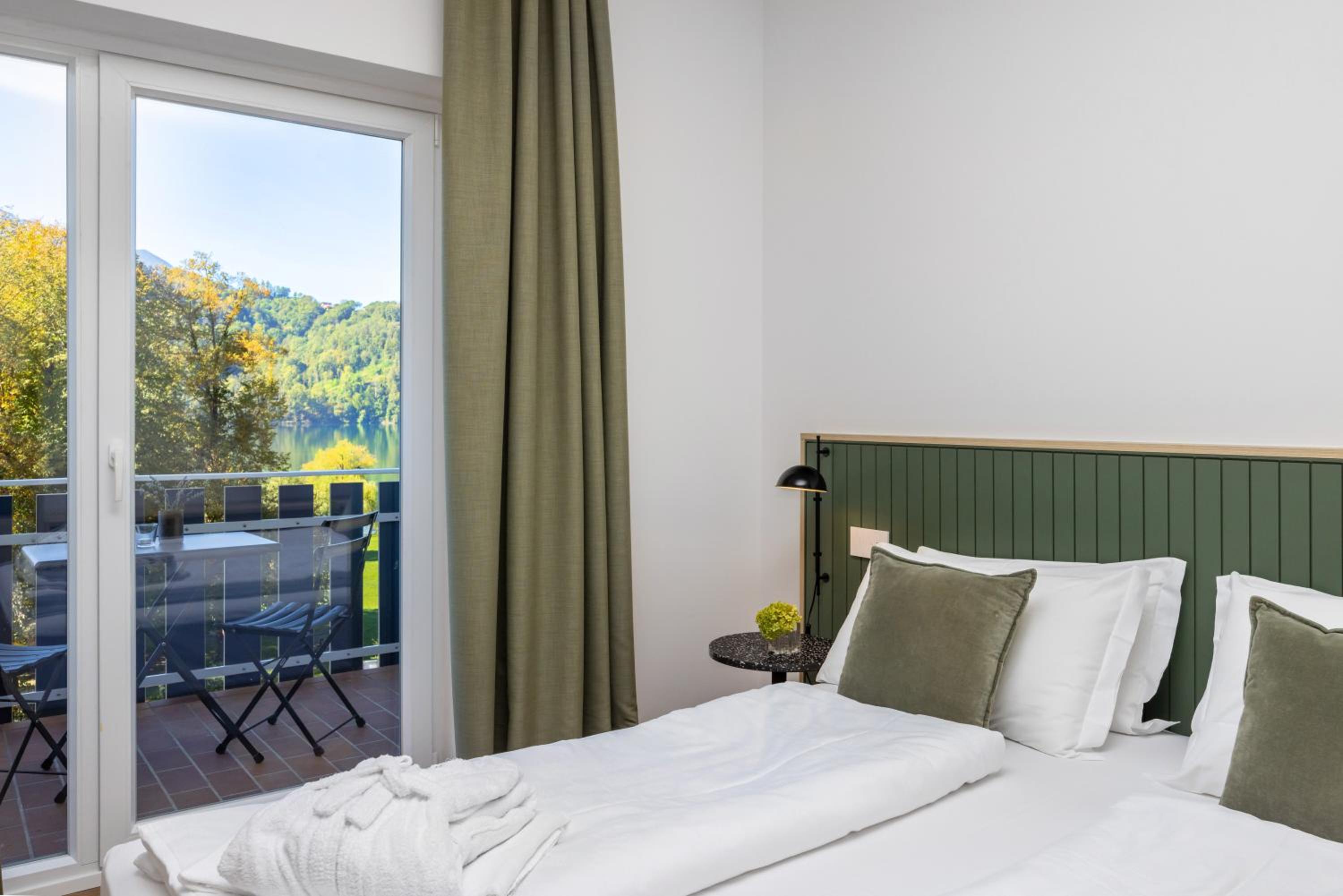 Deluxe Double Room - Photo 1