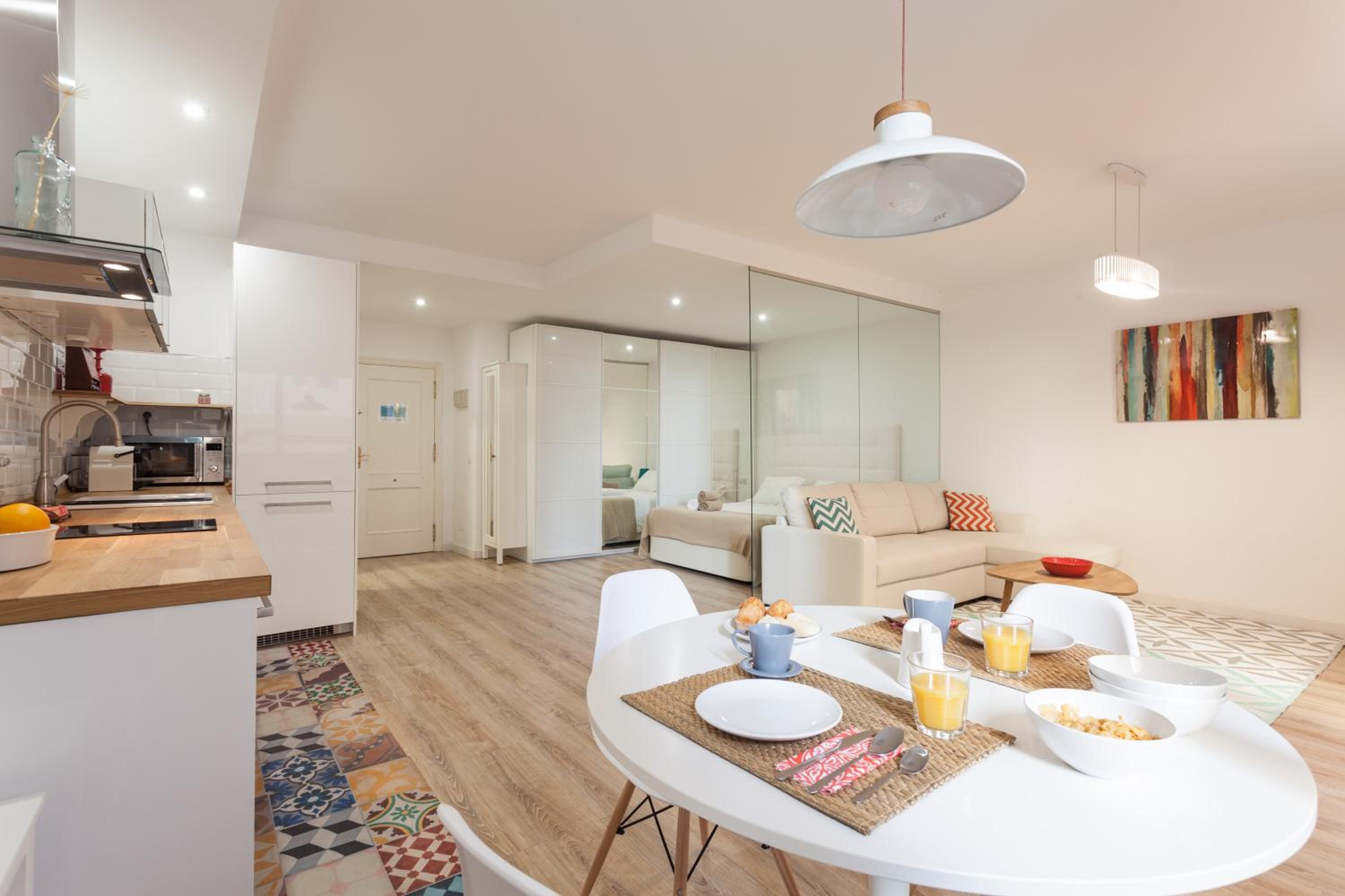 Estudio con terraza