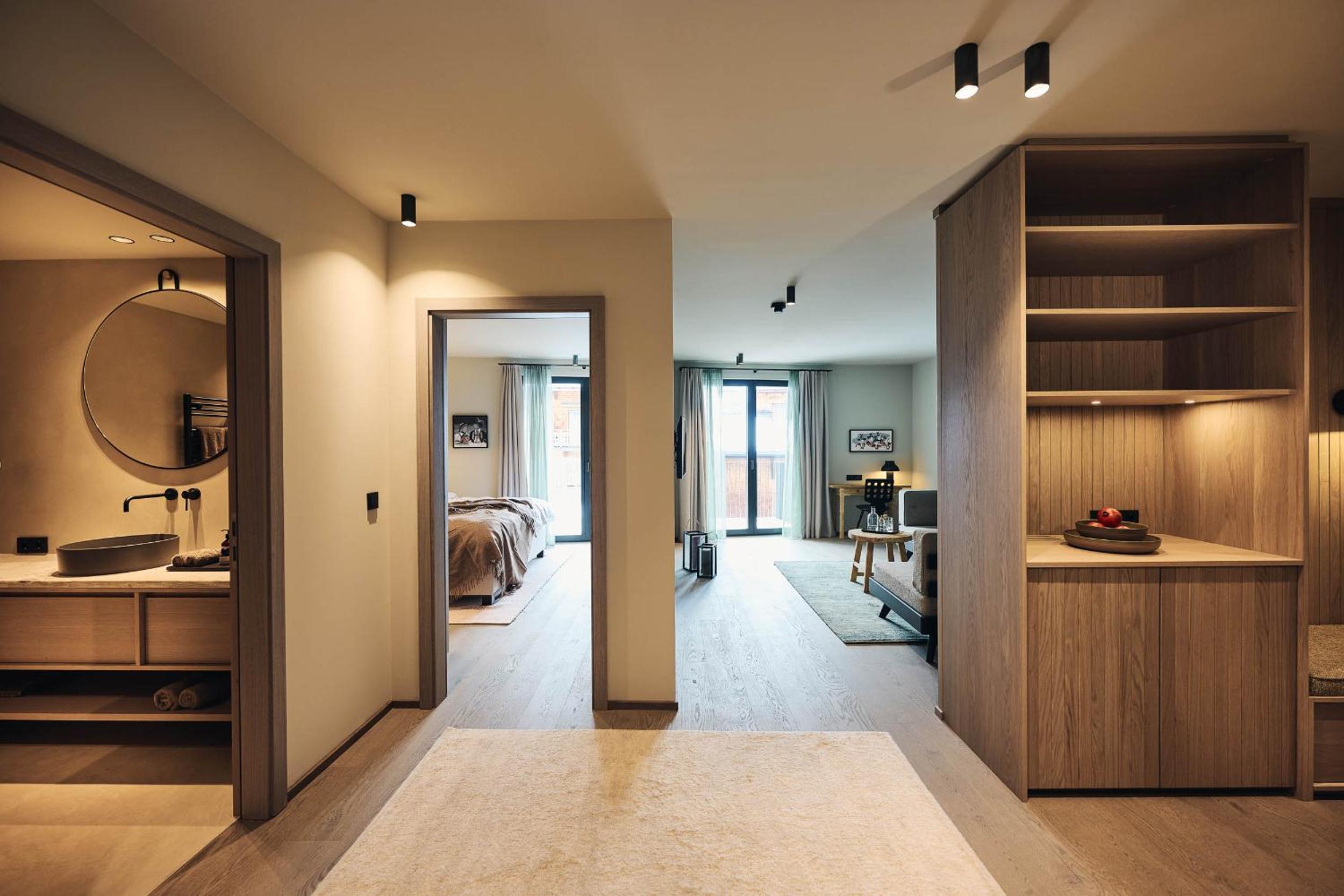 Suite with Balcony photo 3