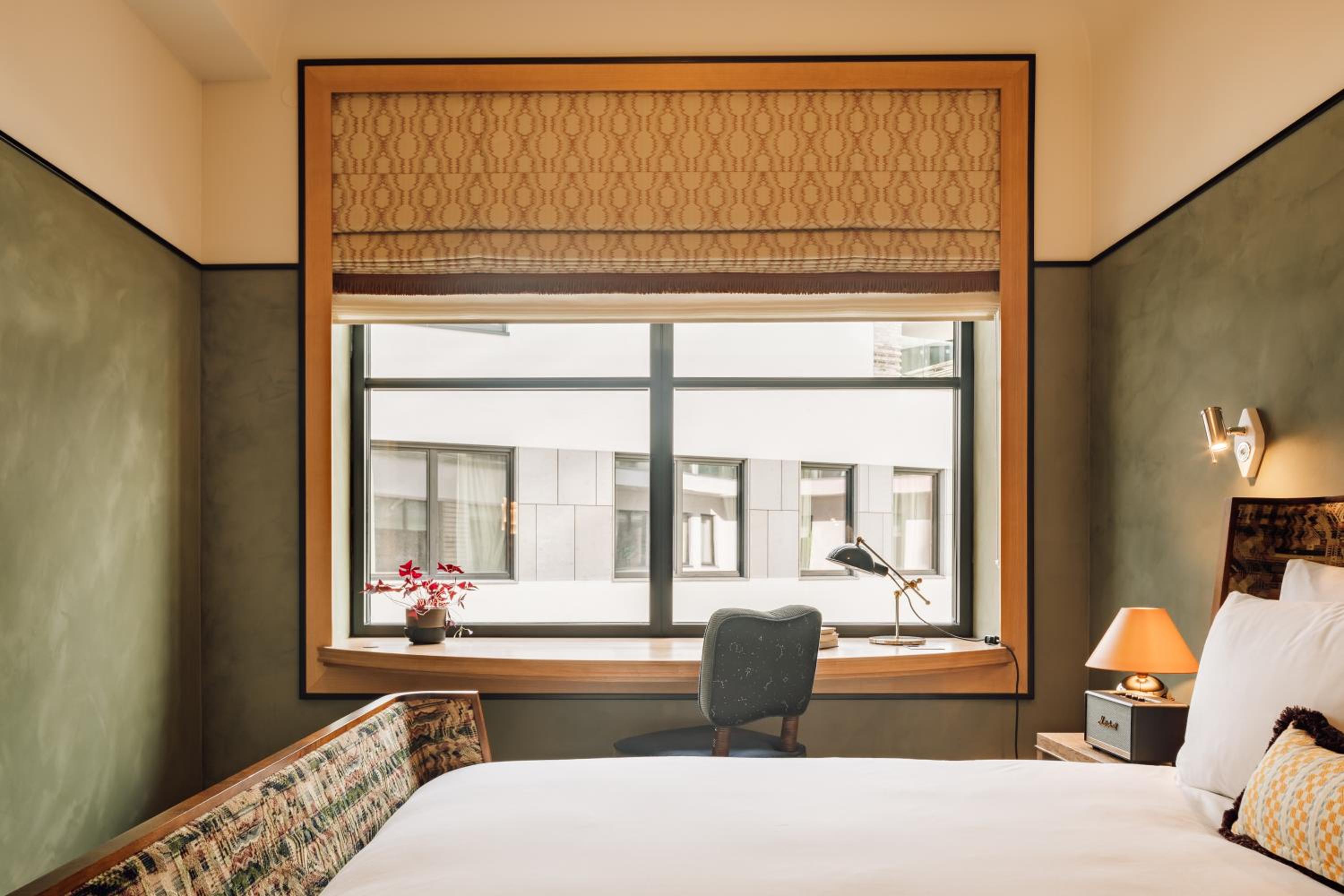 Standard Double Room - Photo 10