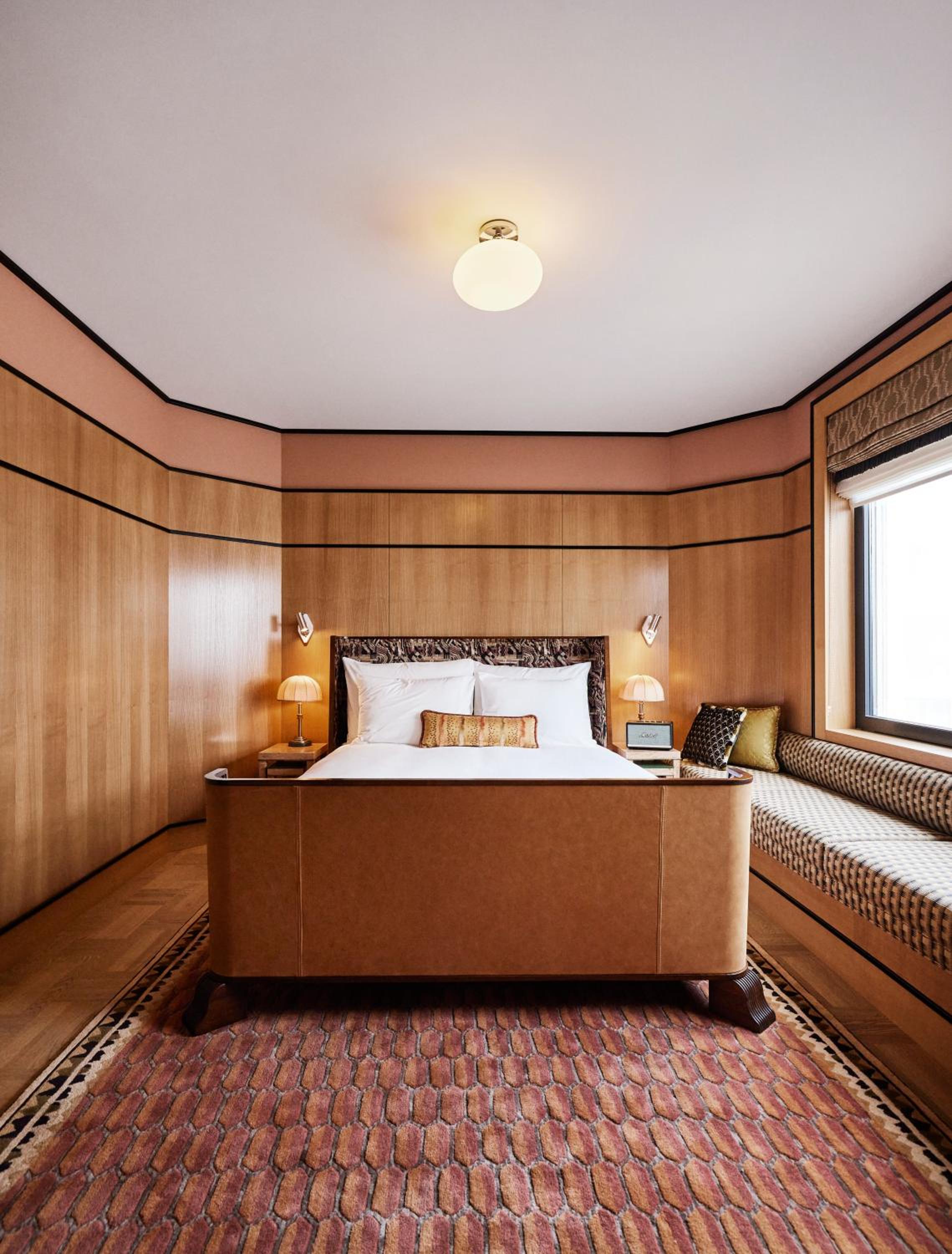 Superior King Room - Photo 5