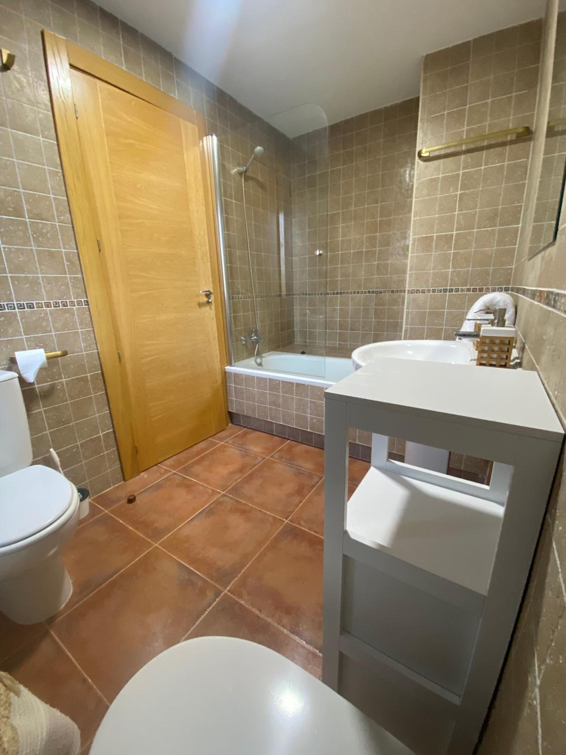 Three-Bedroom House photo 3