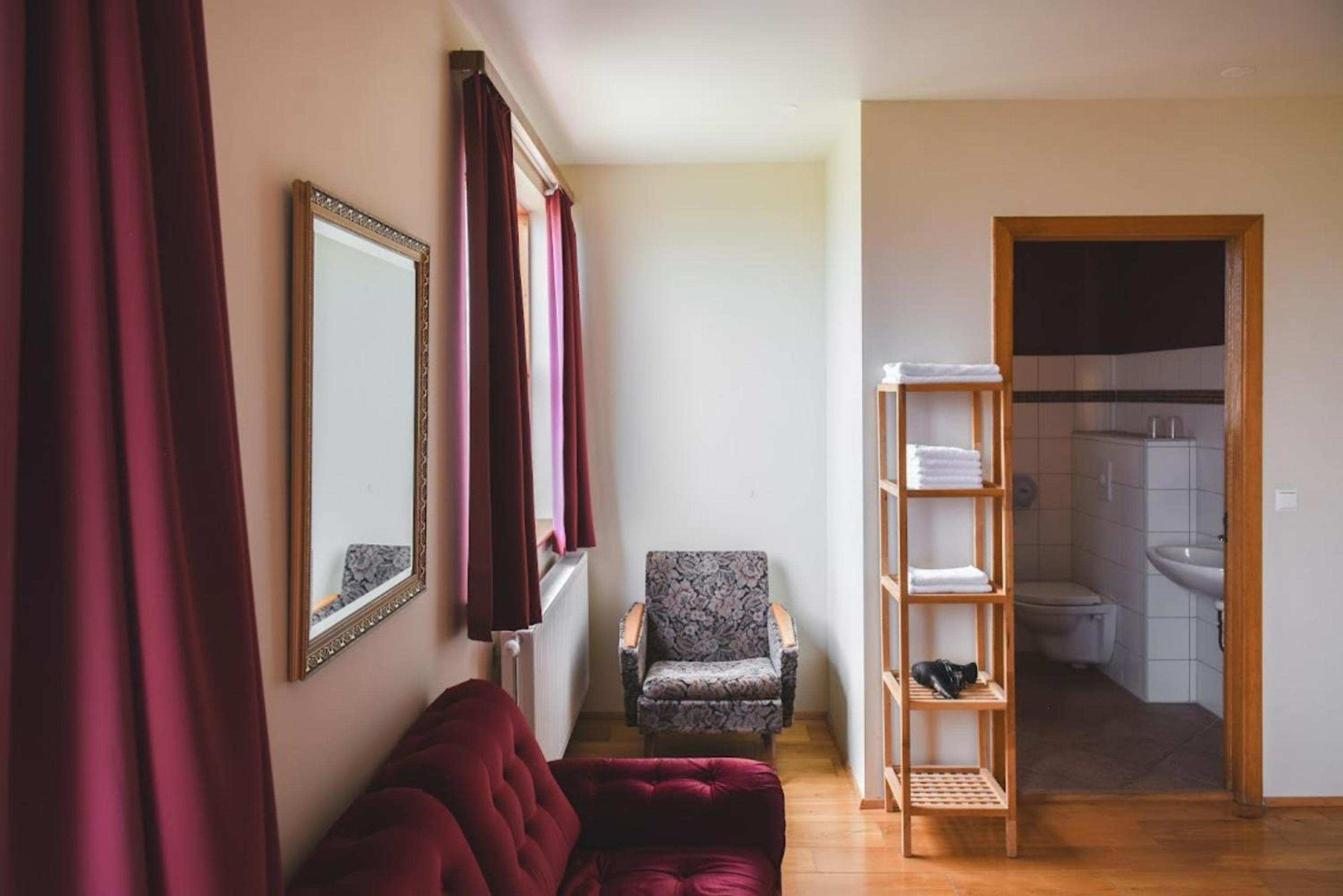 Superior Double Room with a Sea View - Photo 12