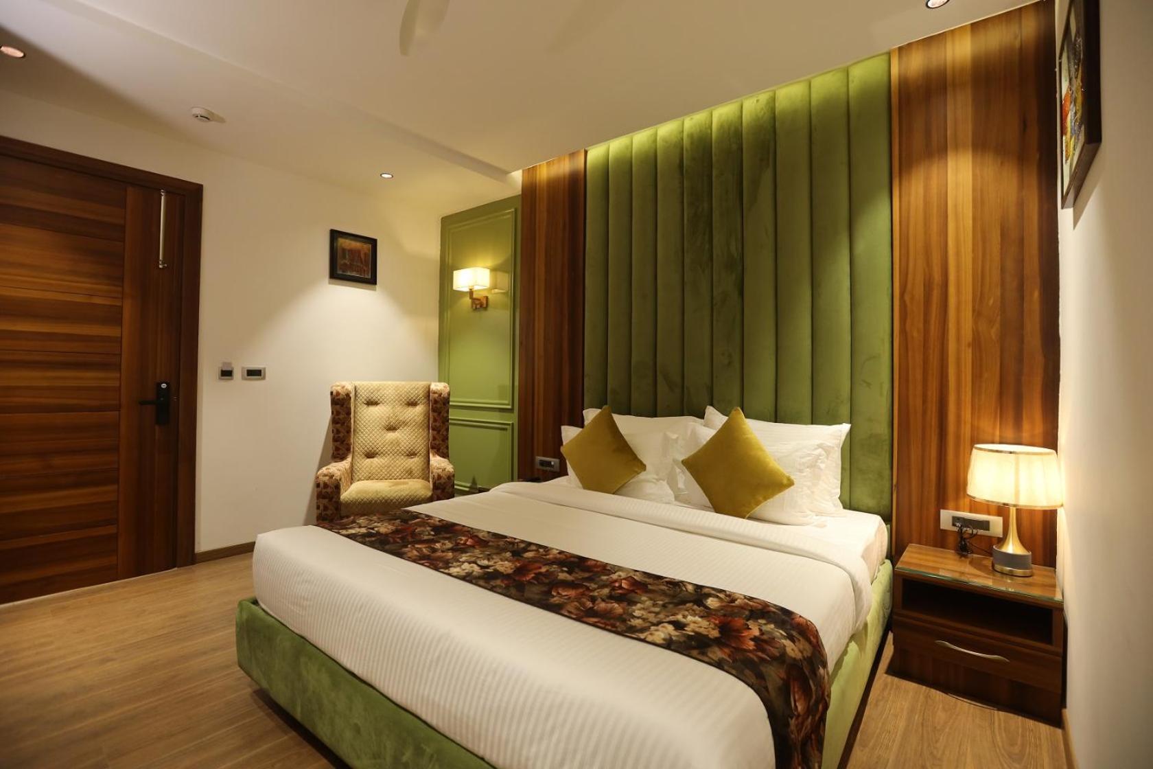 Superior King Room photo 3