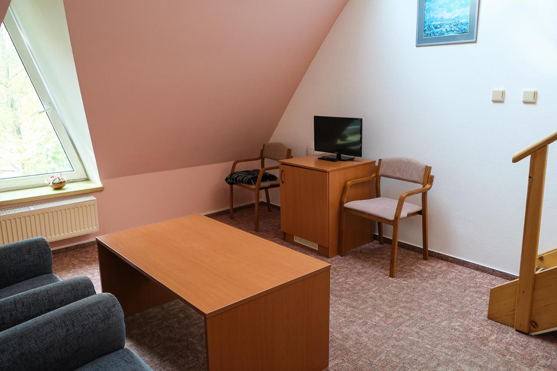 Large Double Room photo 3