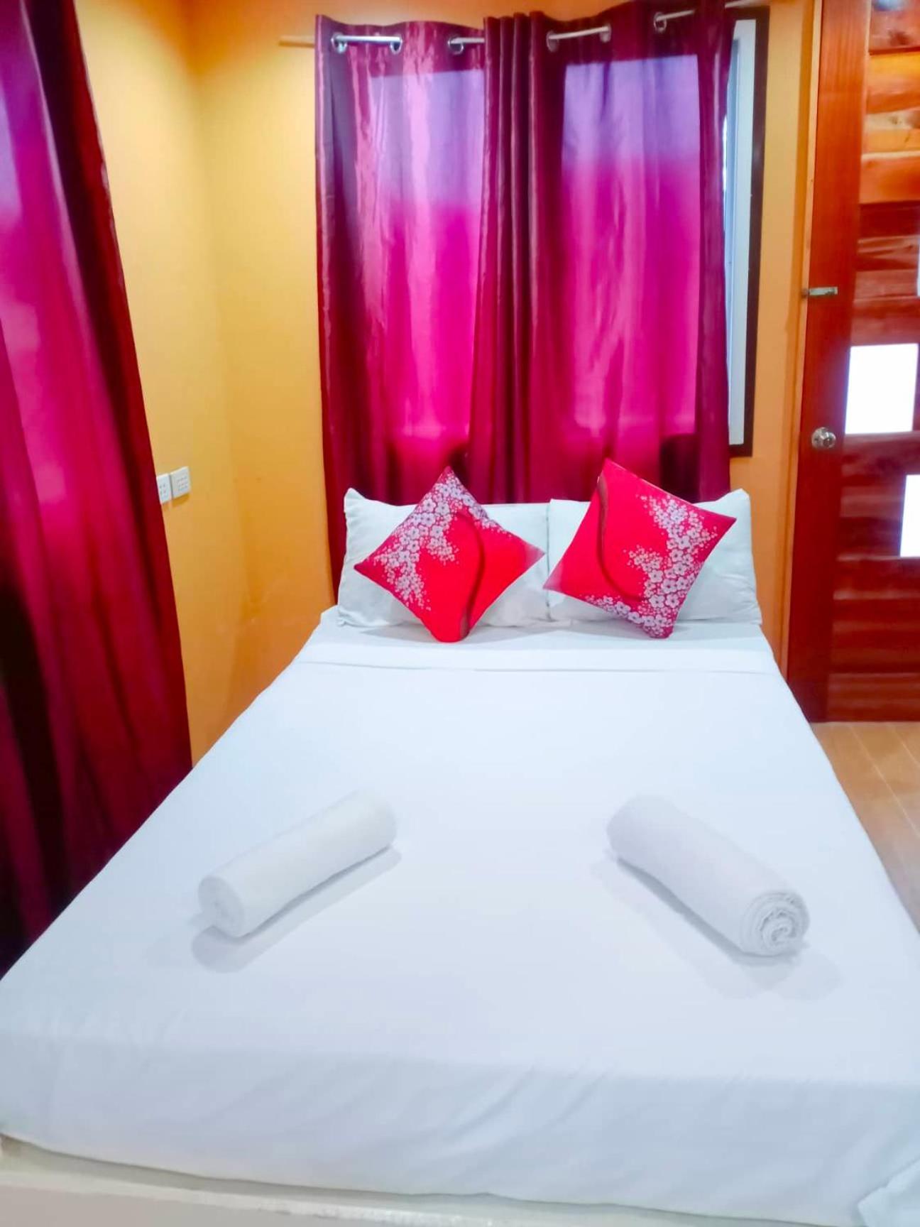 Single Room with Pool View
