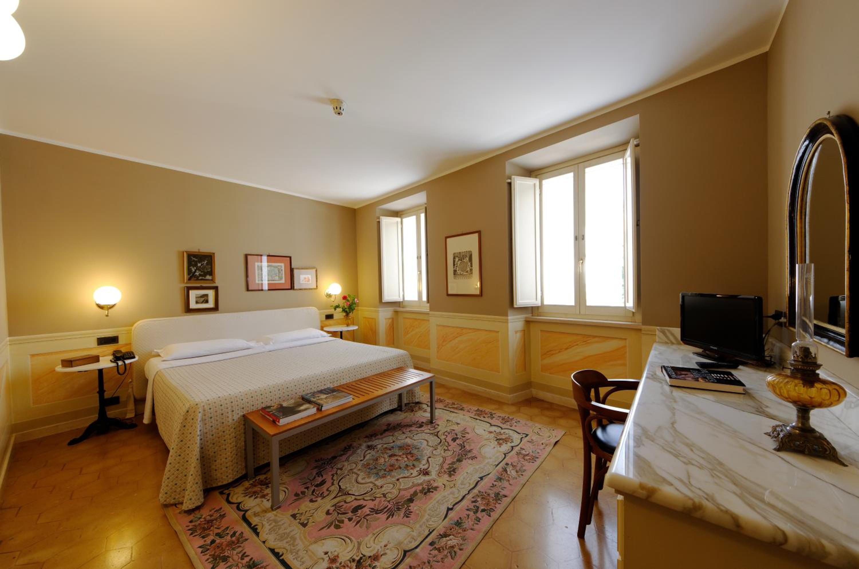 Superior Double Room - Photo 2