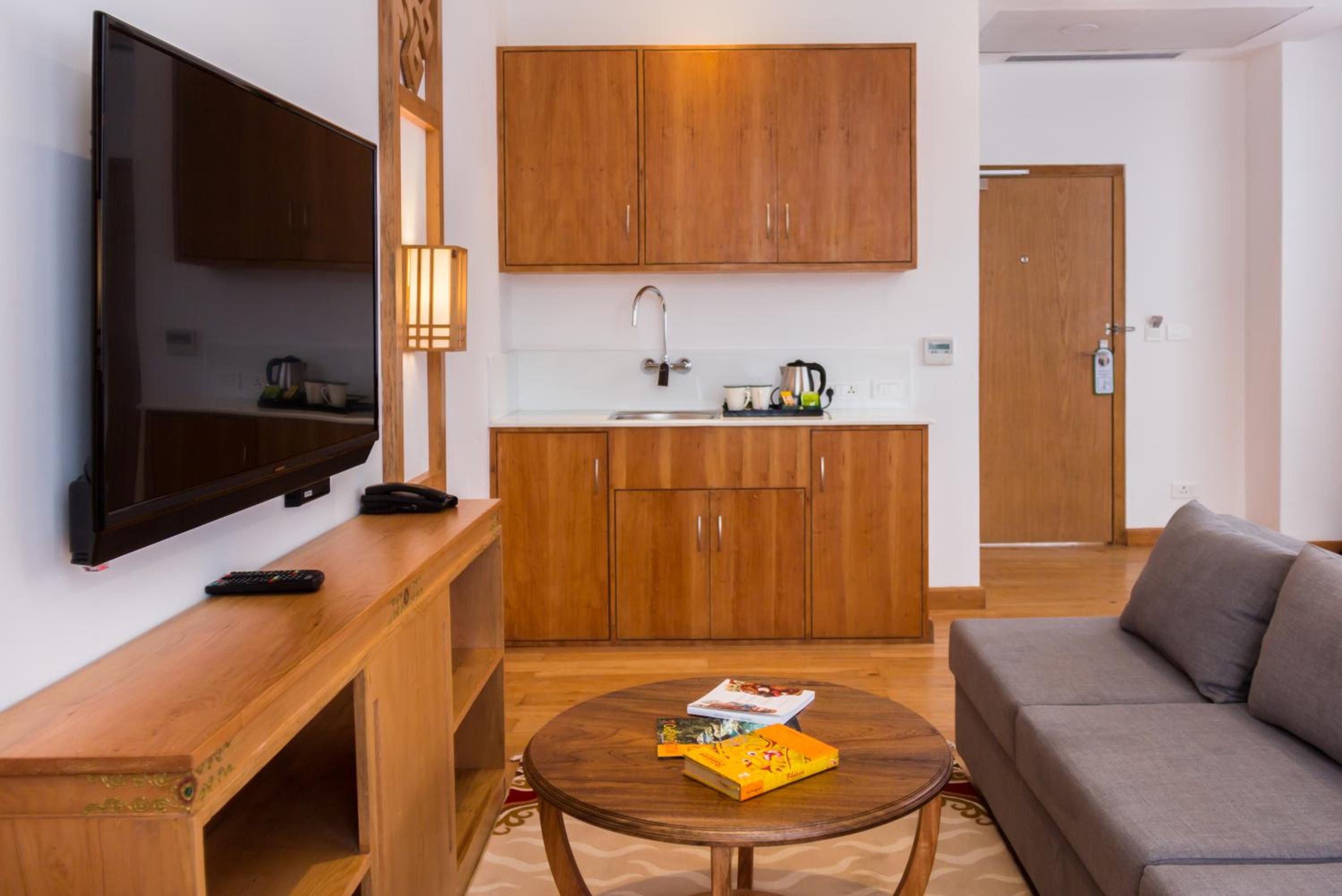 Deluxe Suite