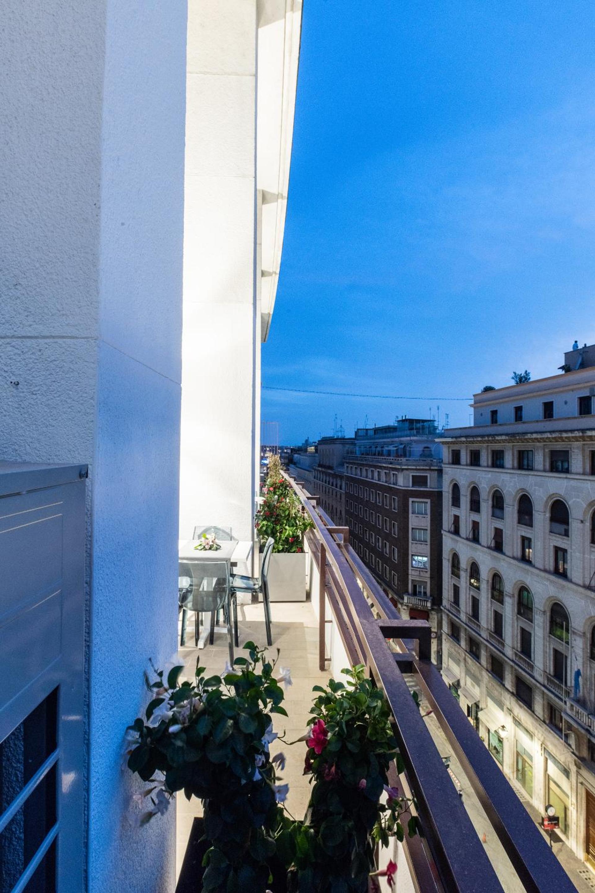 Deluxe Room with Balcony