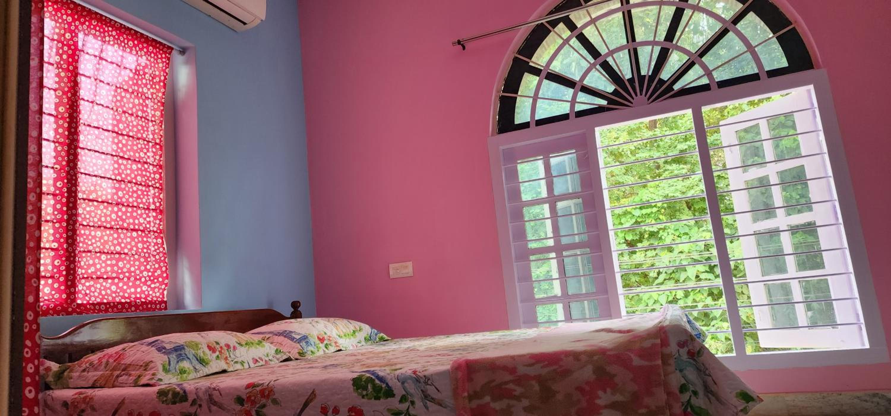 Double Room - Photo 7