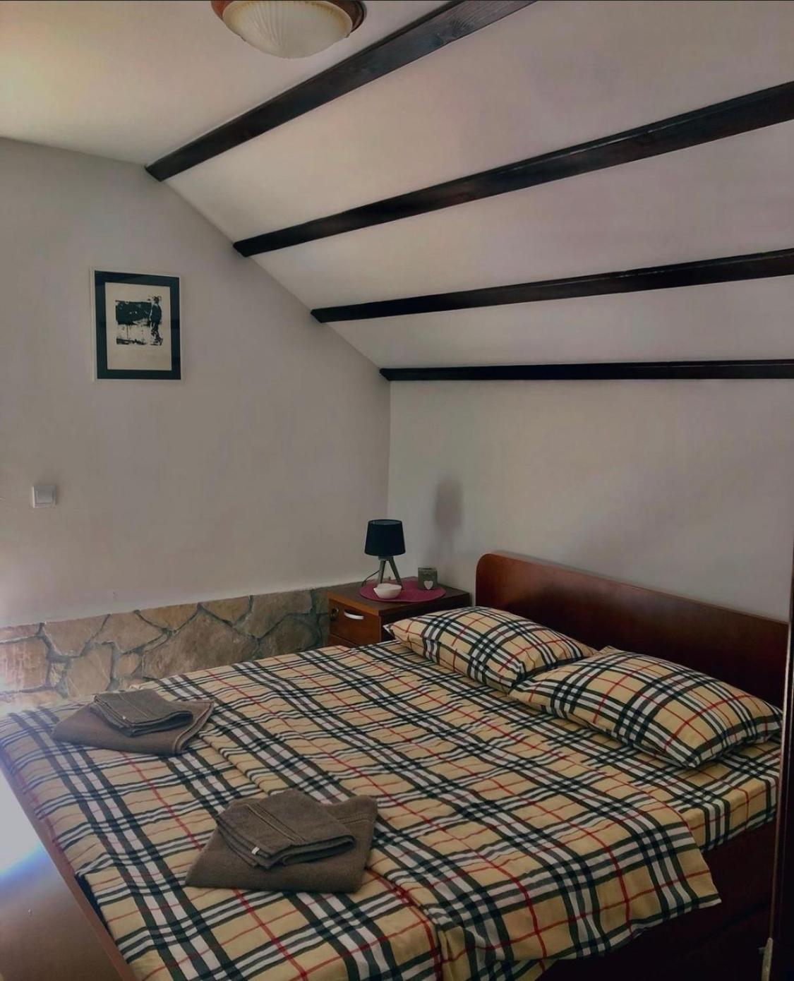 Three-Bedroom House photo 2