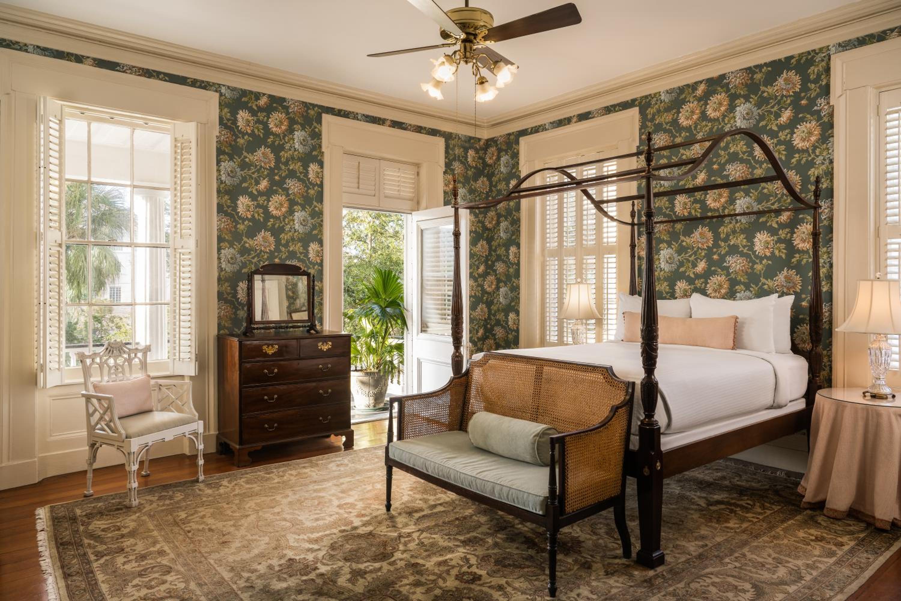 Jasmine House Parlor Suite  photo 1