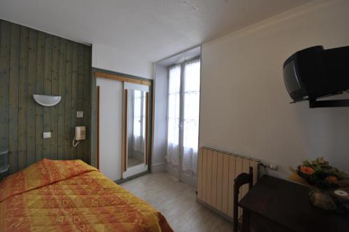 Budget Single Room photo 3