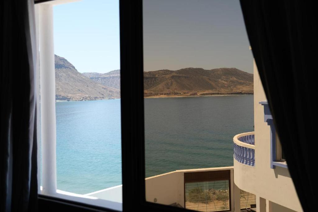 Deluxe Double Room with Side Sea View photo 1