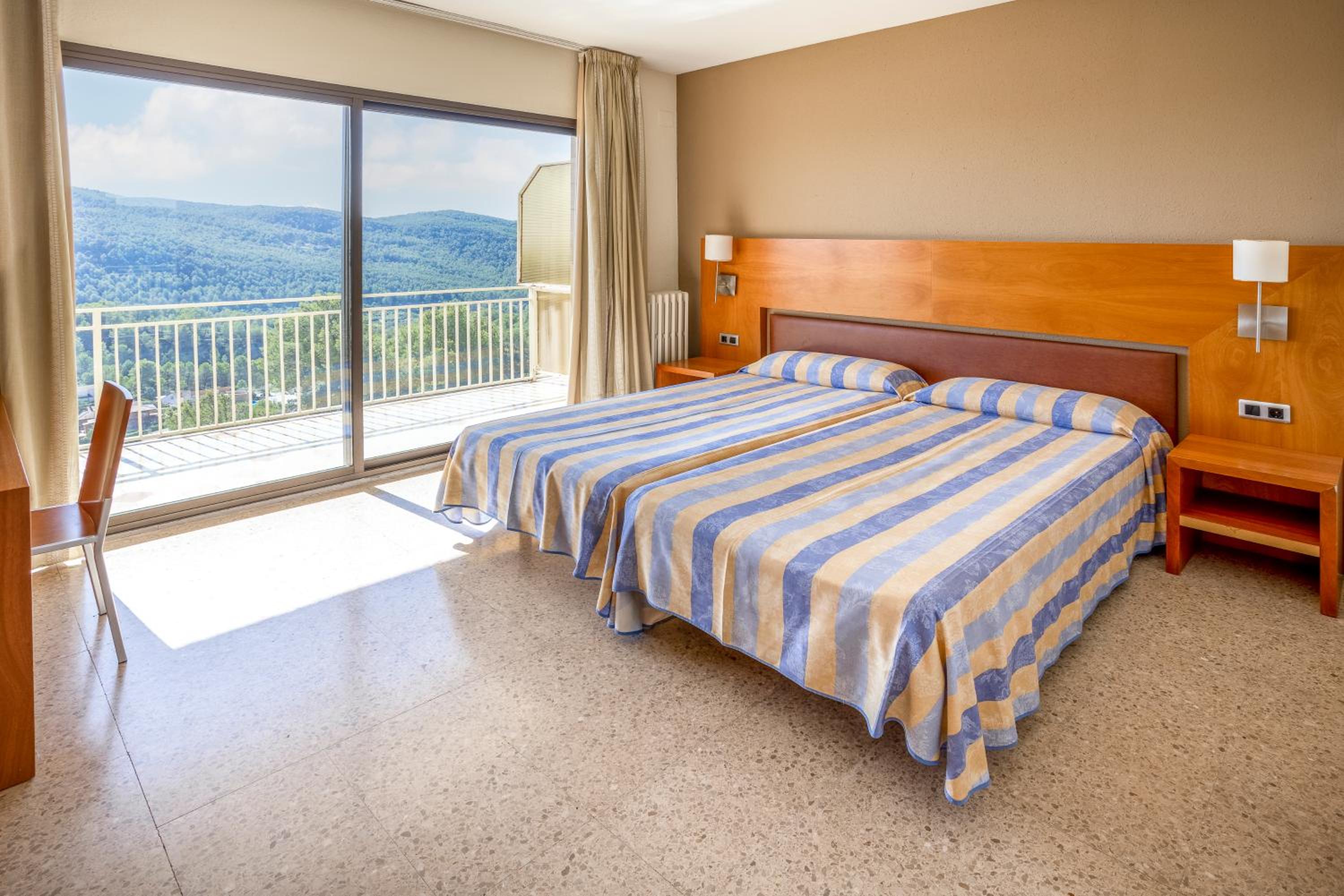 Quadruple Room with Terrace - Photo 1