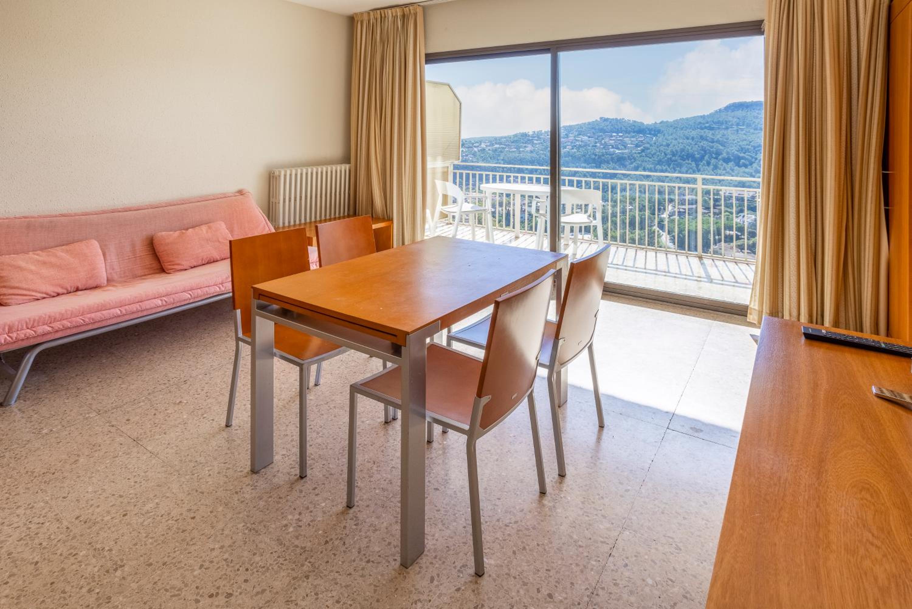 Quadruple Room with Terrace - Photo 2