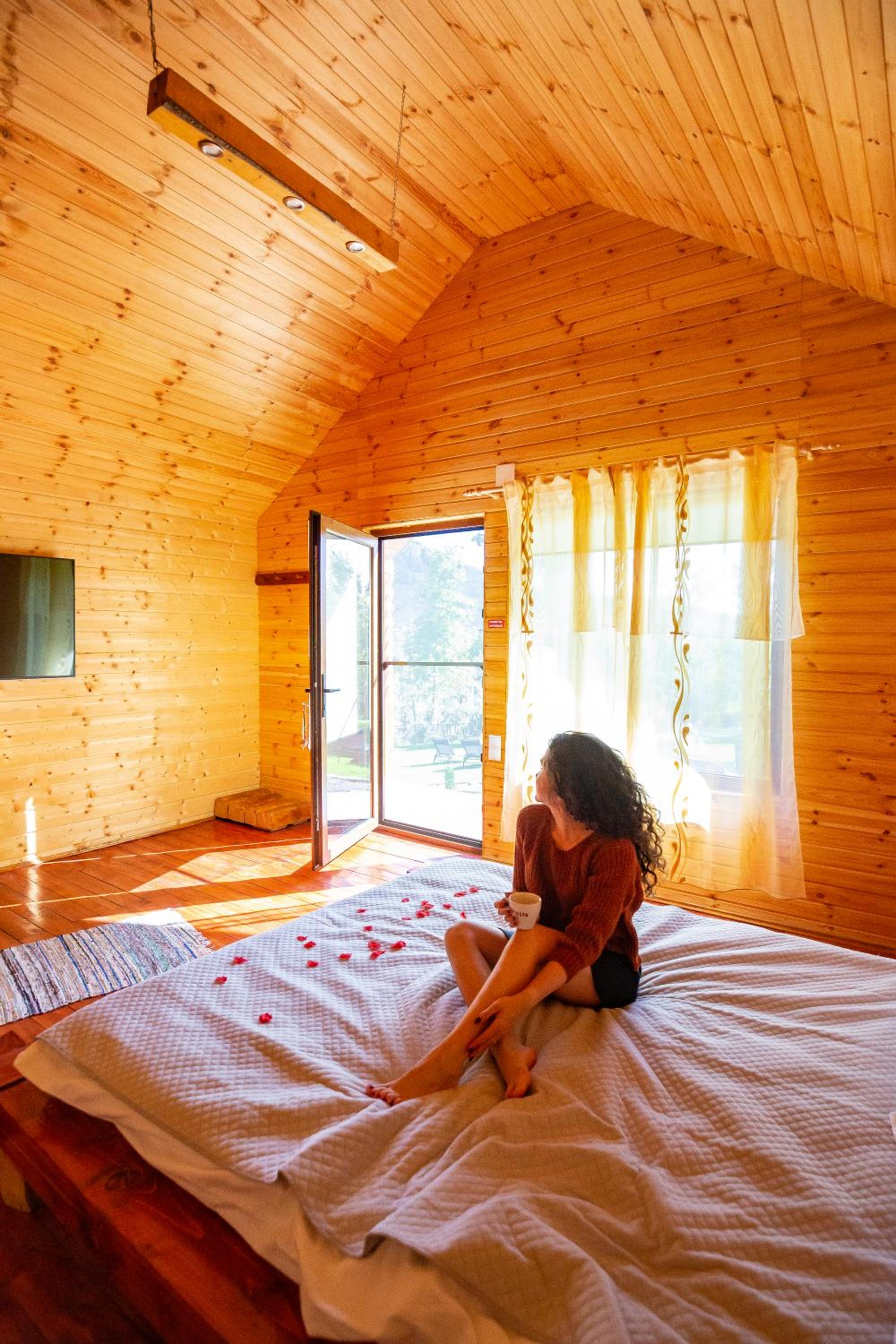 King Room with Mountain View photo 1