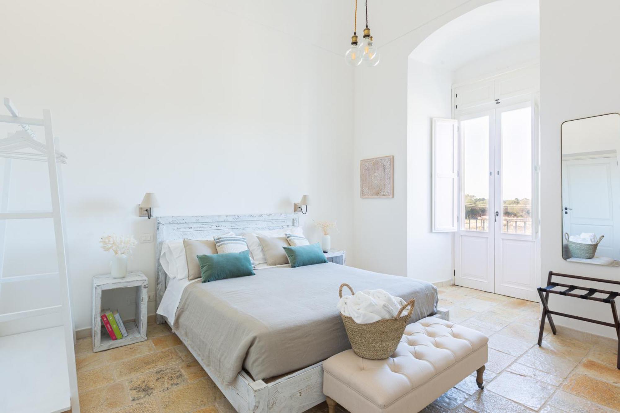Queen Room with Balcony