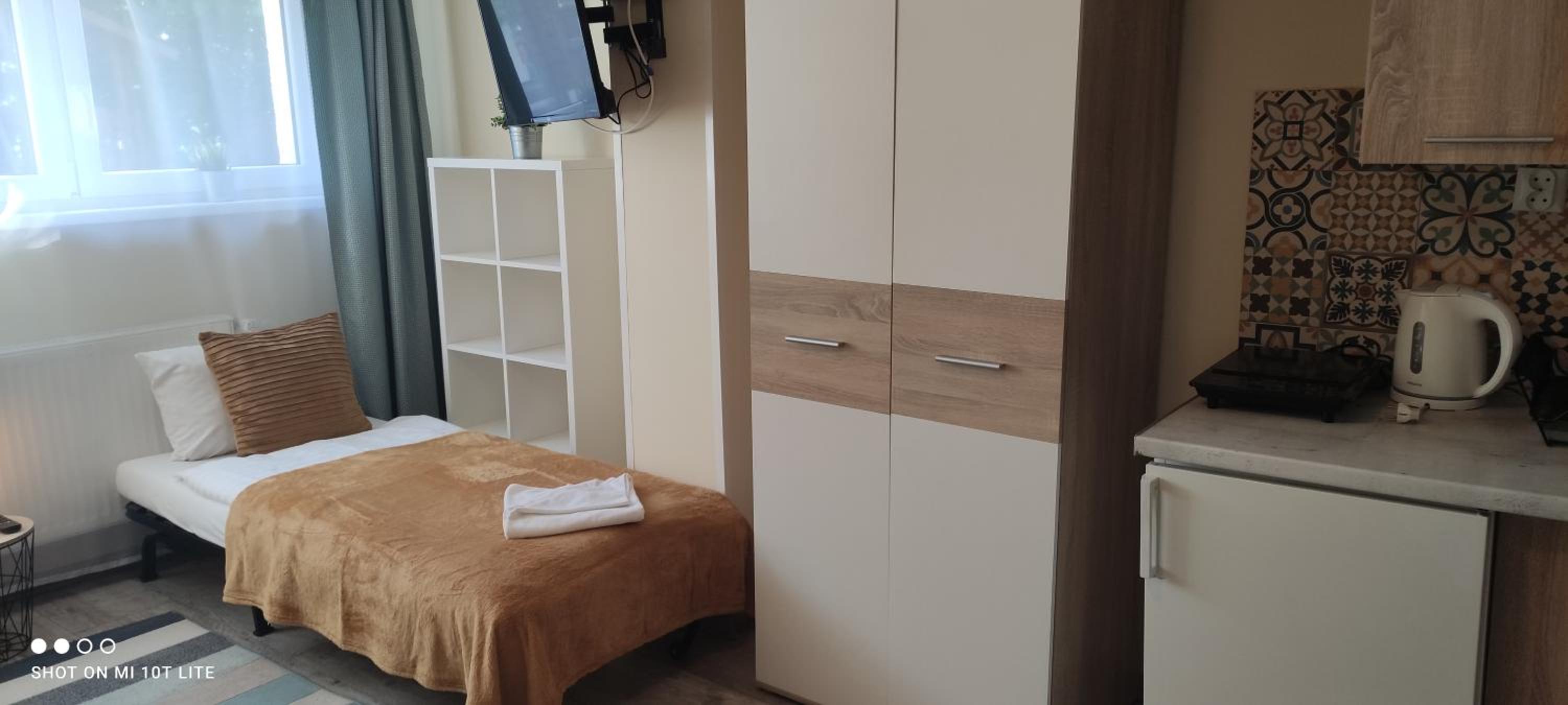 Double Room - Photo 5