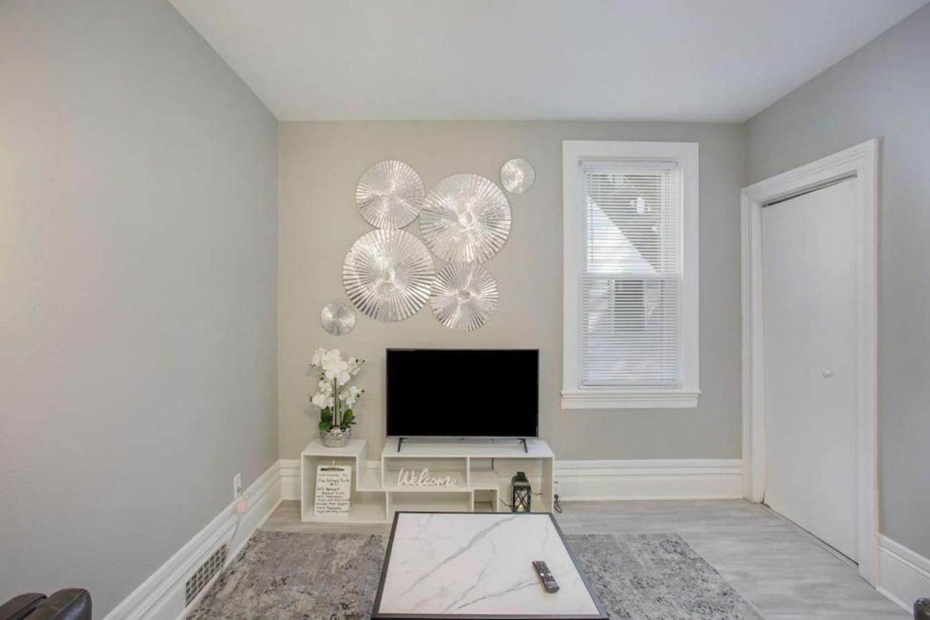 Apartment photo 3