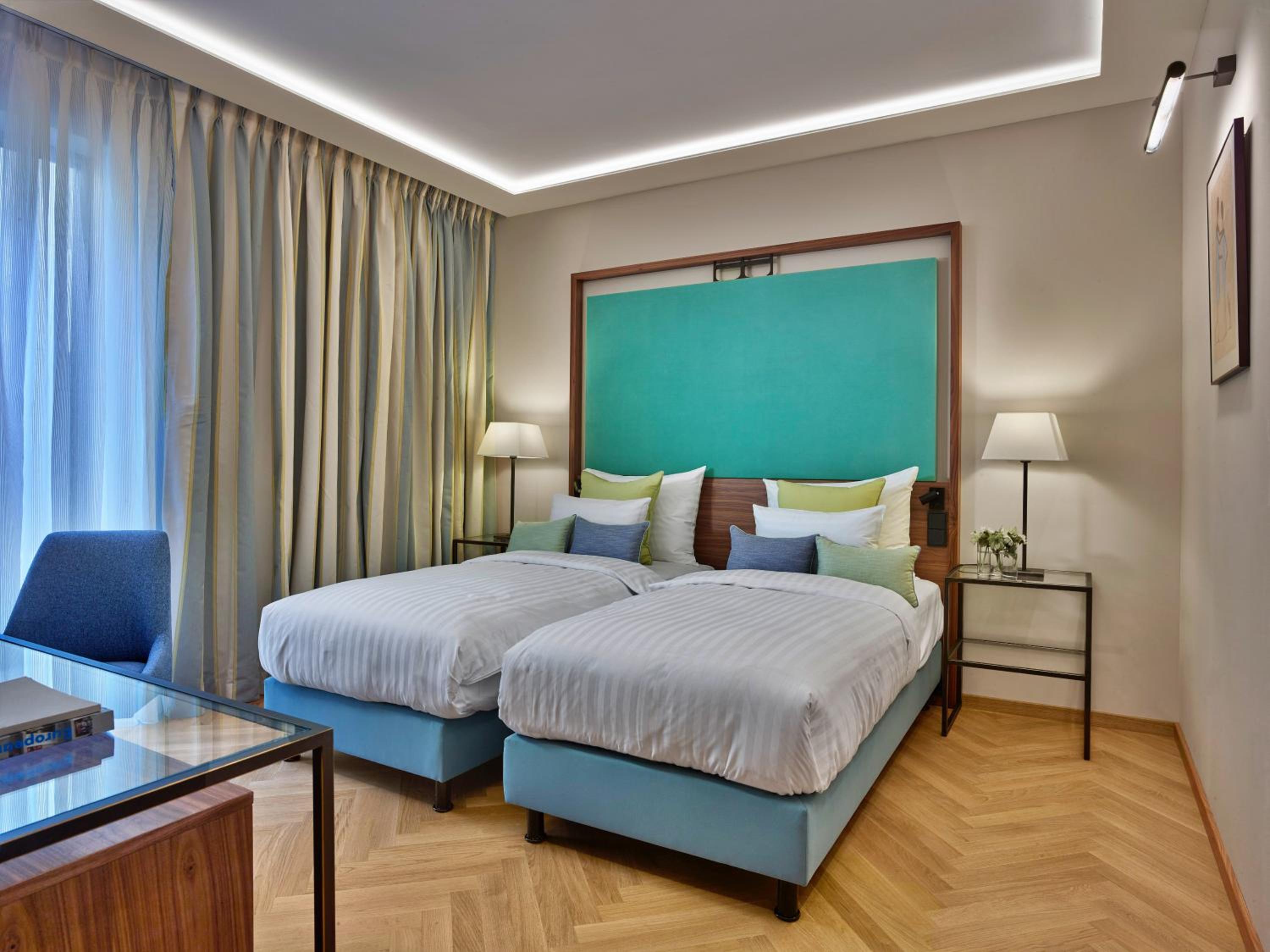 Classic Double Room - Photo 9