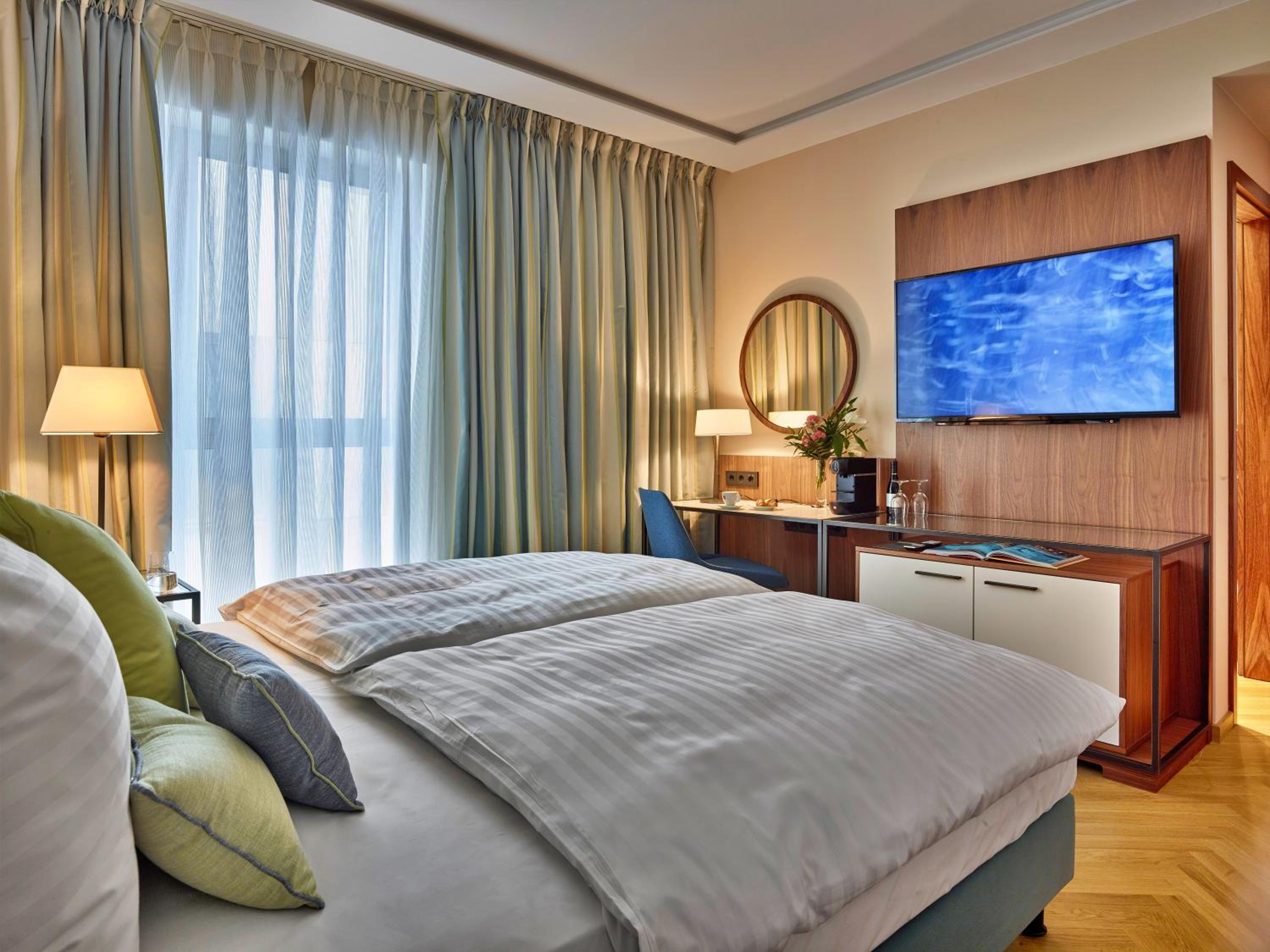 Classic Double Room - Photo 5