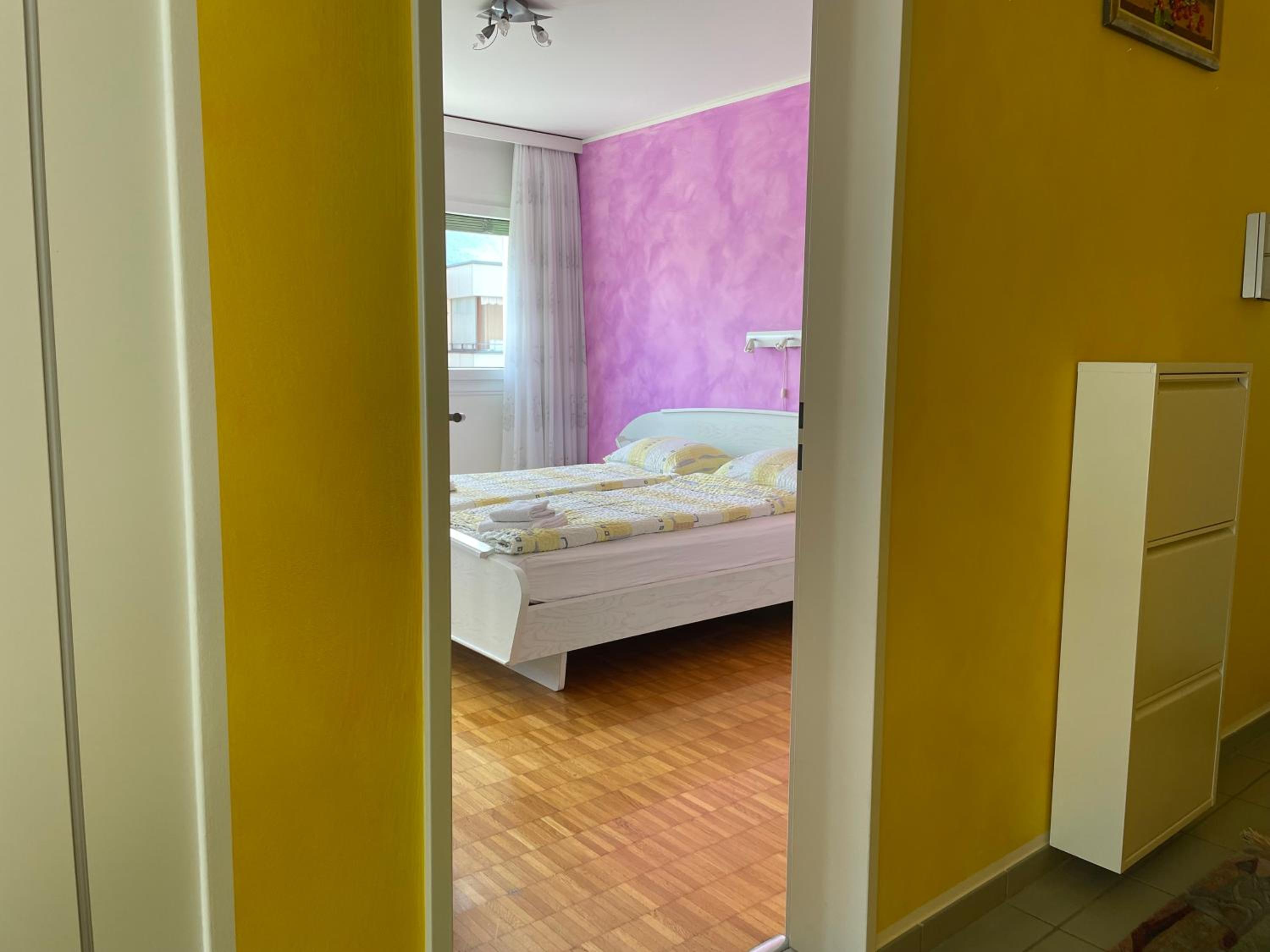 One-Bedroom Apartment photo 3