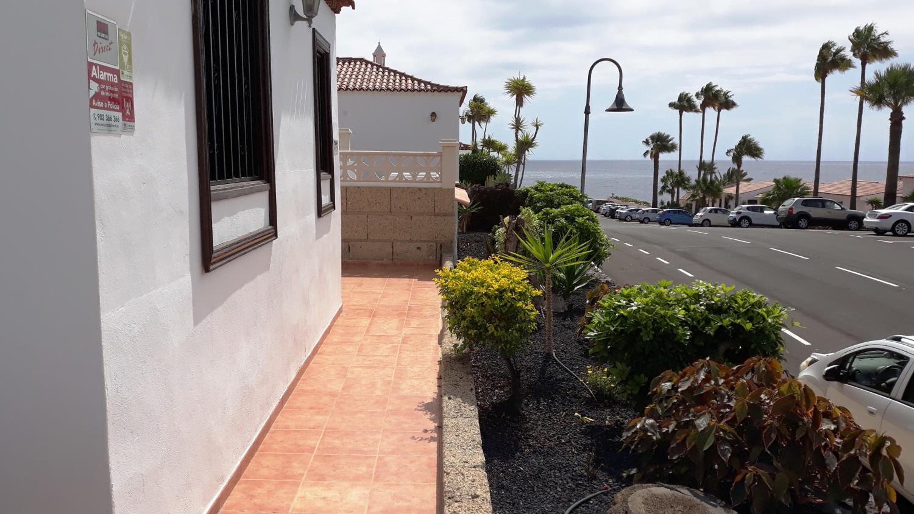 3 Bedroom Villa With Pool photo 2