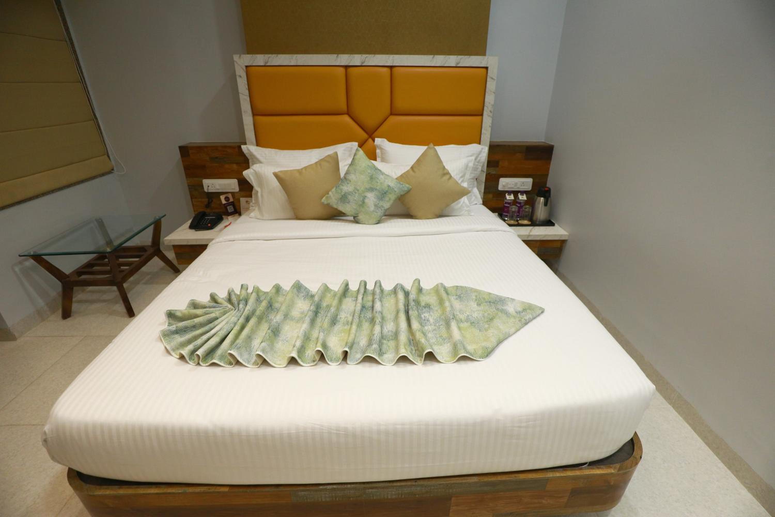Deluxe Room - Photo 1
