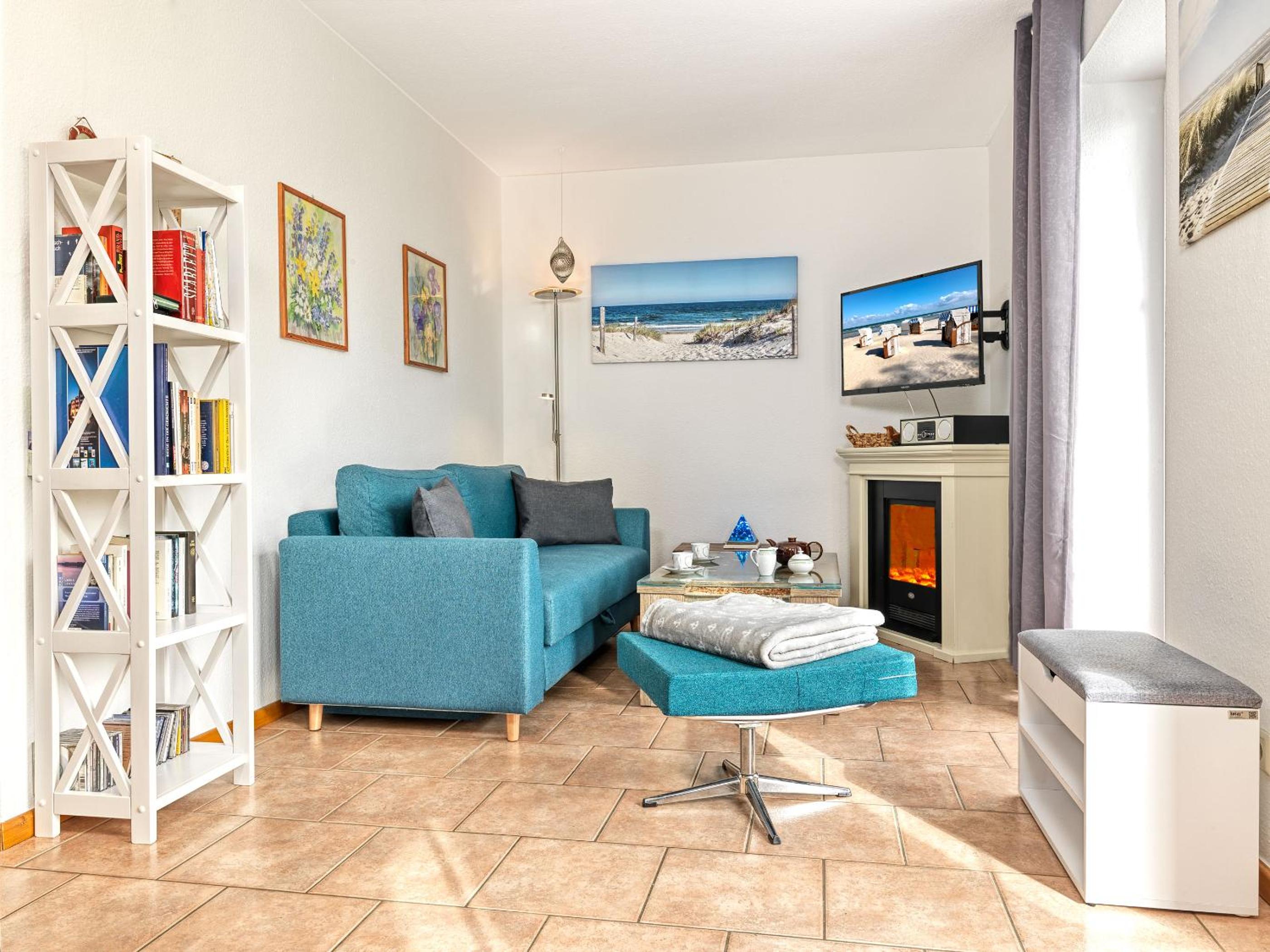 Apartment with Balcony photo 1