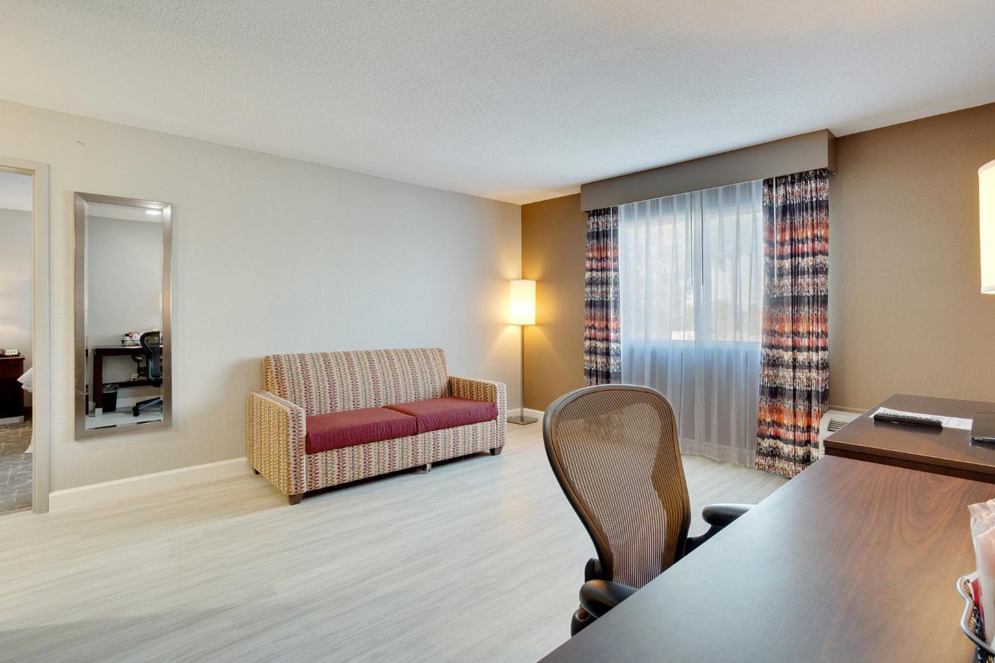 King Suite - Photo 24