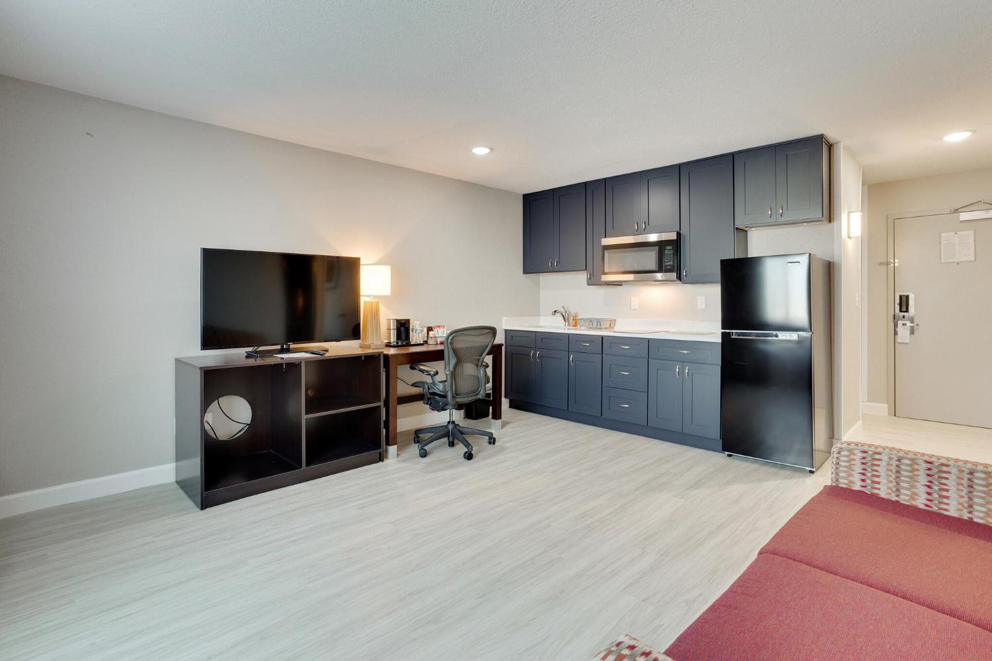 King Suite - Photo 8