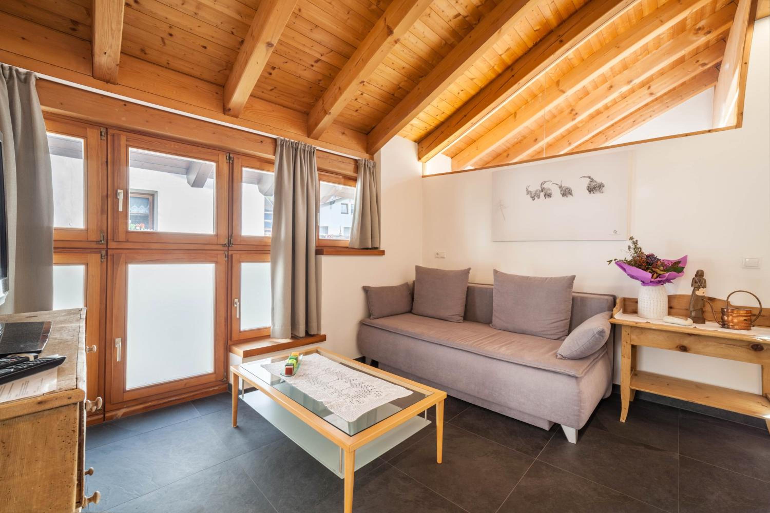 Superior One-Bedroom Apartment with Balcony photo 1