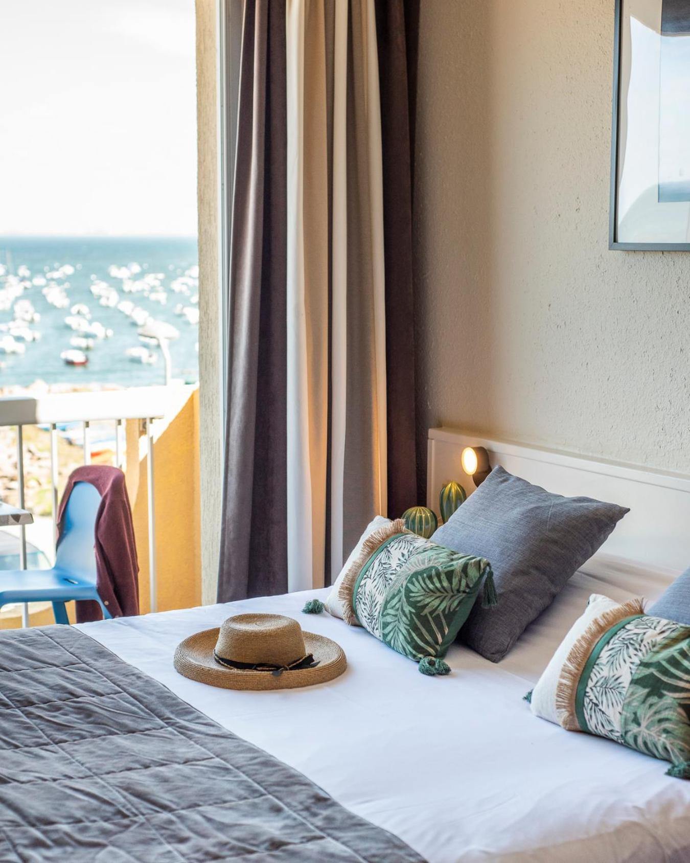 Comfort Double Room with Sea View - Photo 7