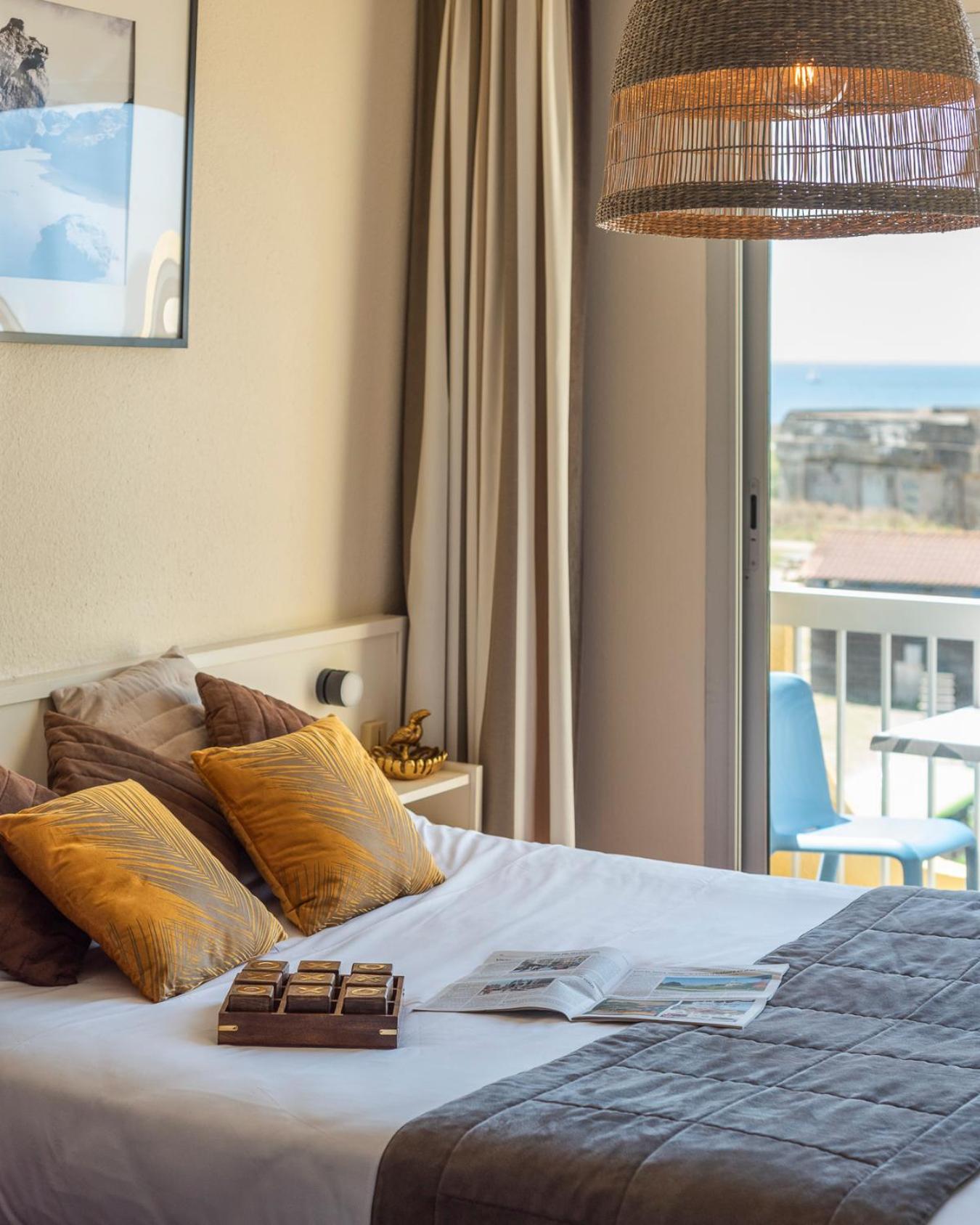 Comfort Double Room with Sea View - Photo 9