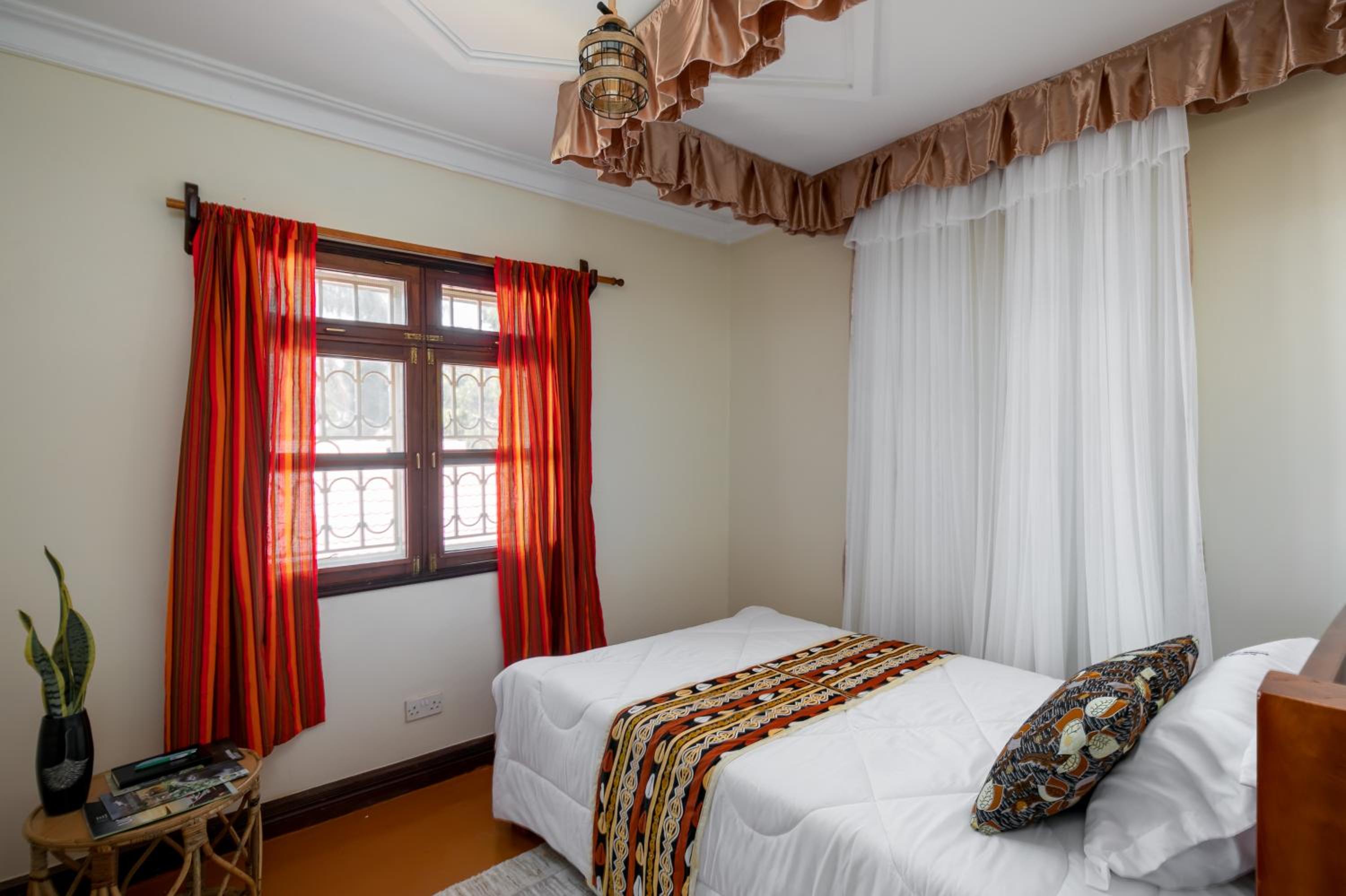 Single Room photo 3