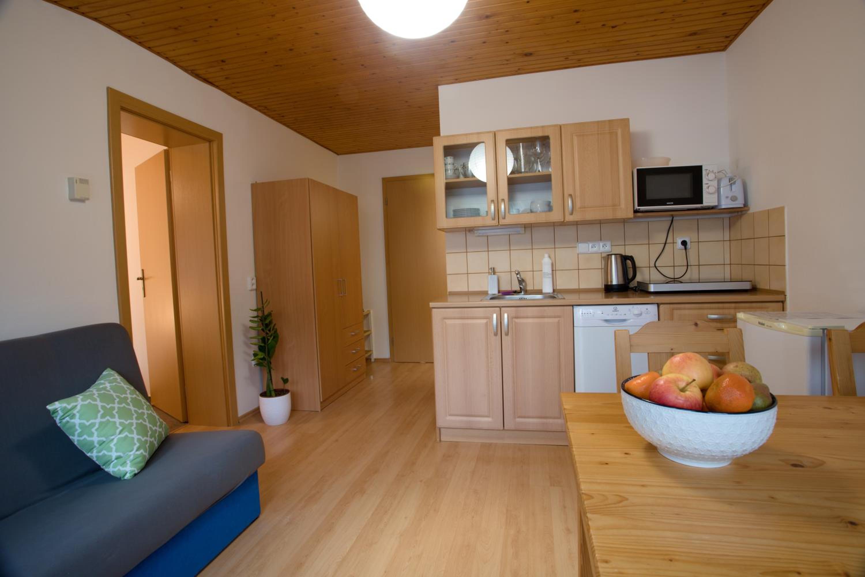 Apartment with Balcony photo 3