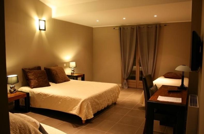 Patmos Suite - Photo 4