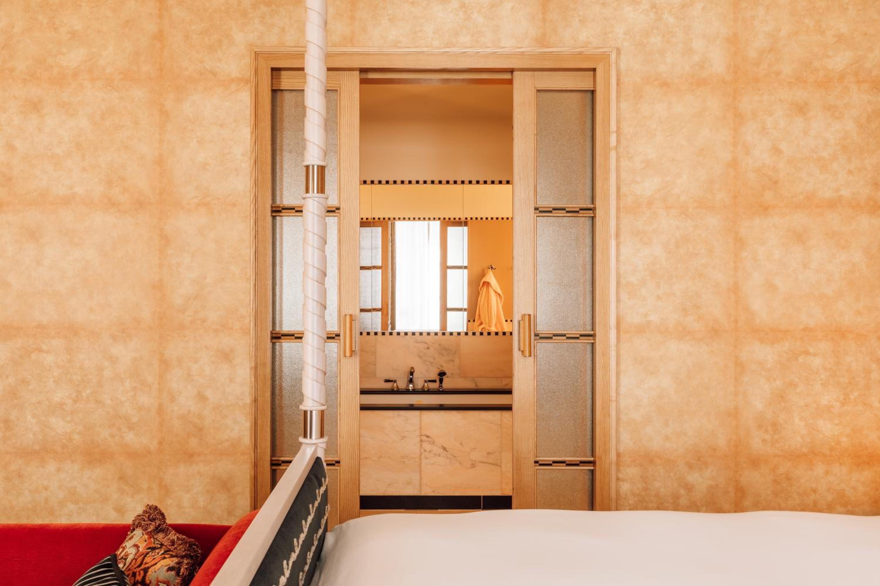 Junior Suite - Photo 11
